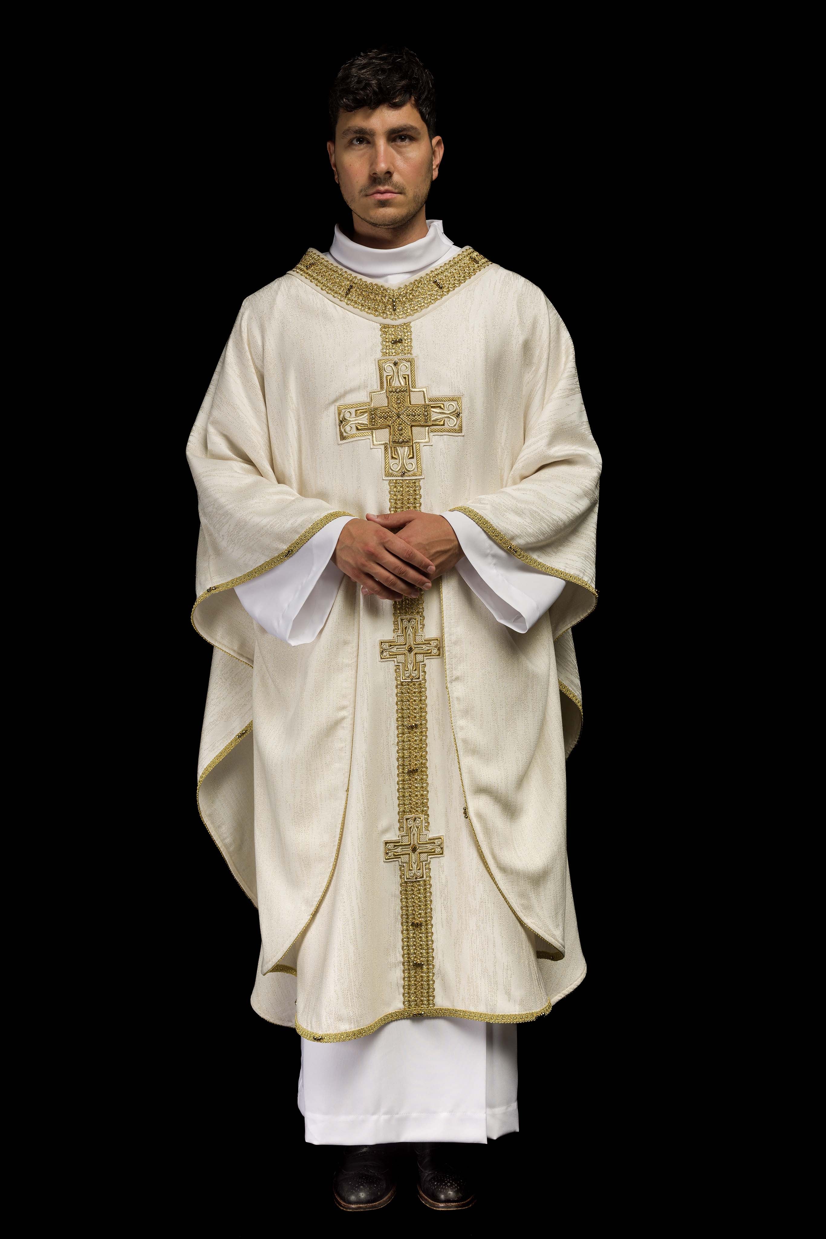 Casula feita à mão com pedras naturais Feito à mão 7015 cor cru