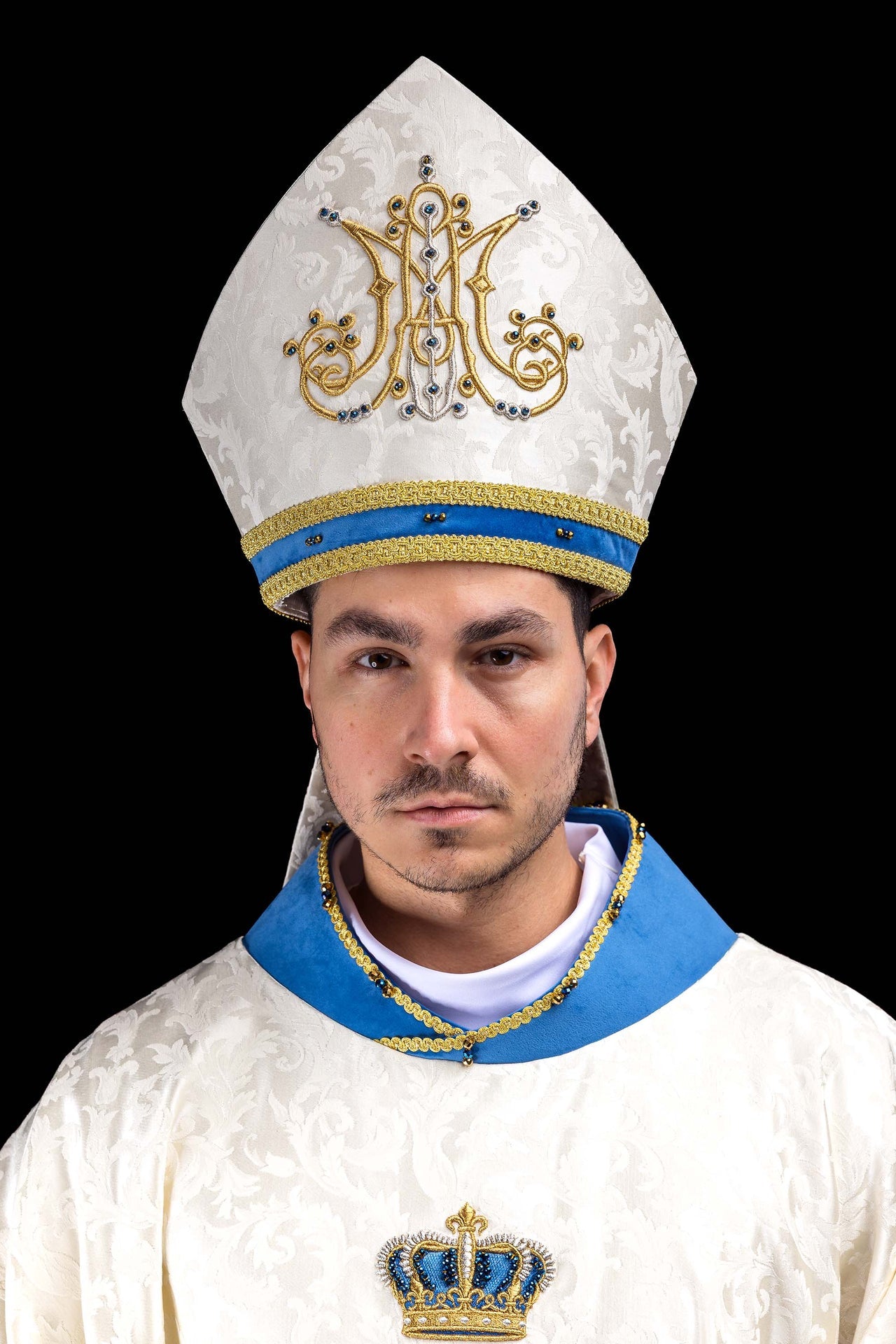 Mitra mariana hecha a mano con piedras naturales Handmade 9006