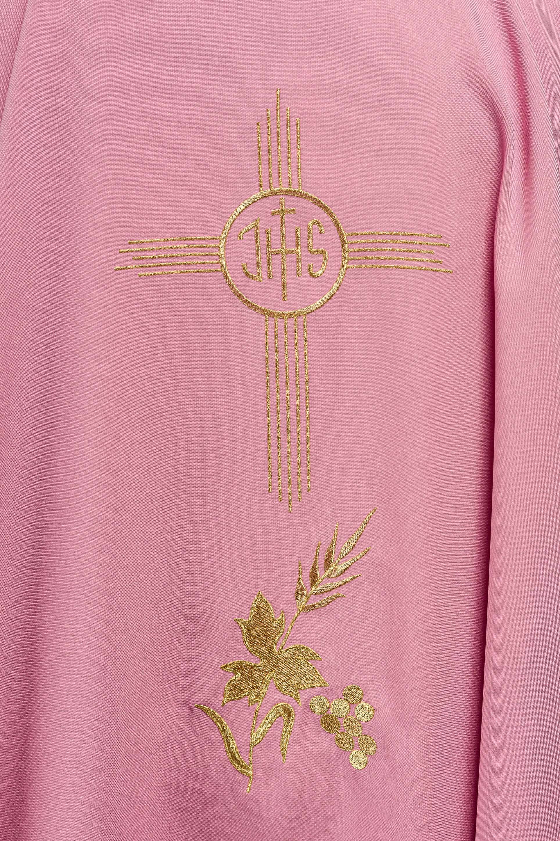 Casula rosa com bordado IHS