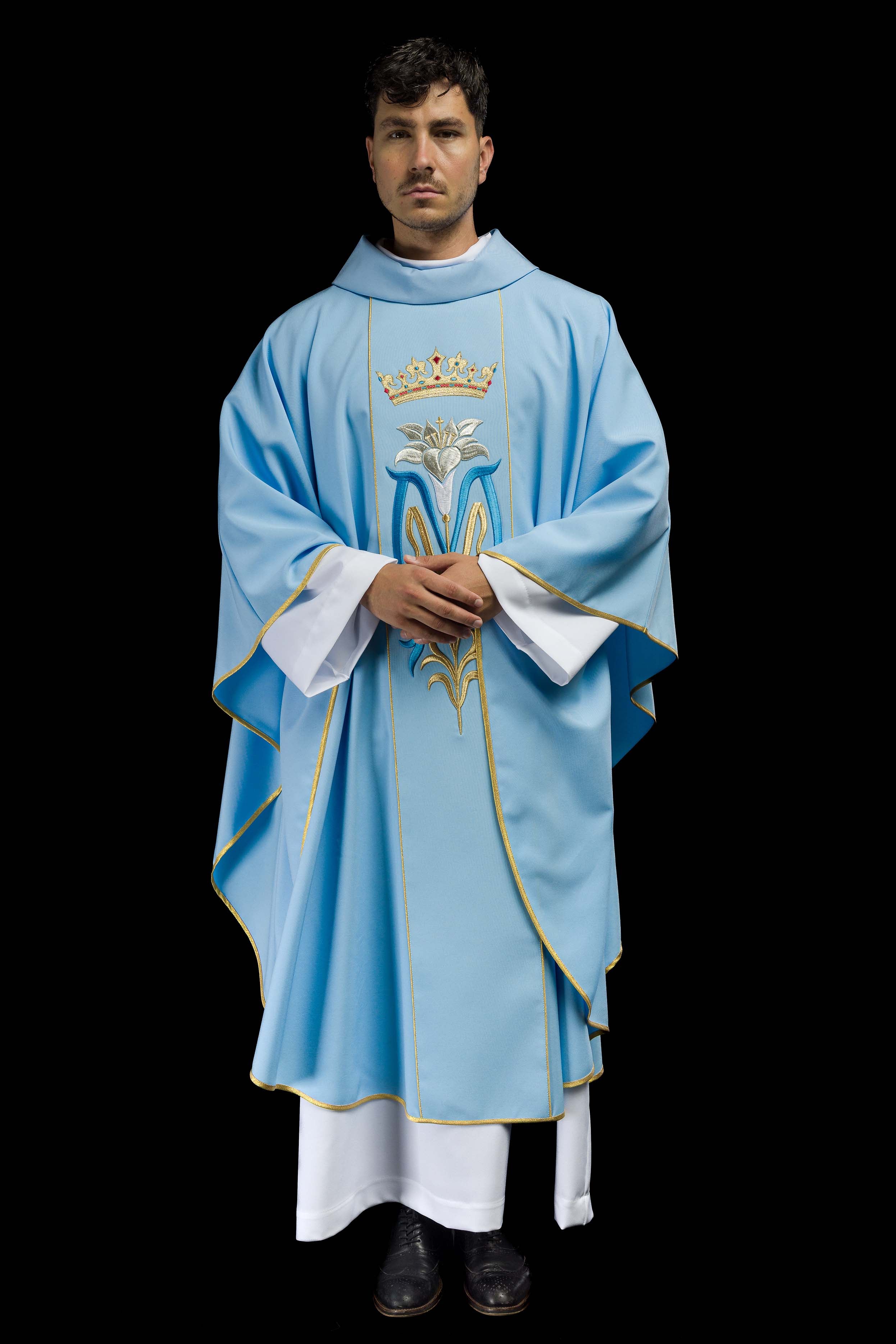 Casula Mariana Azul com bordado de Lírio e Coroa