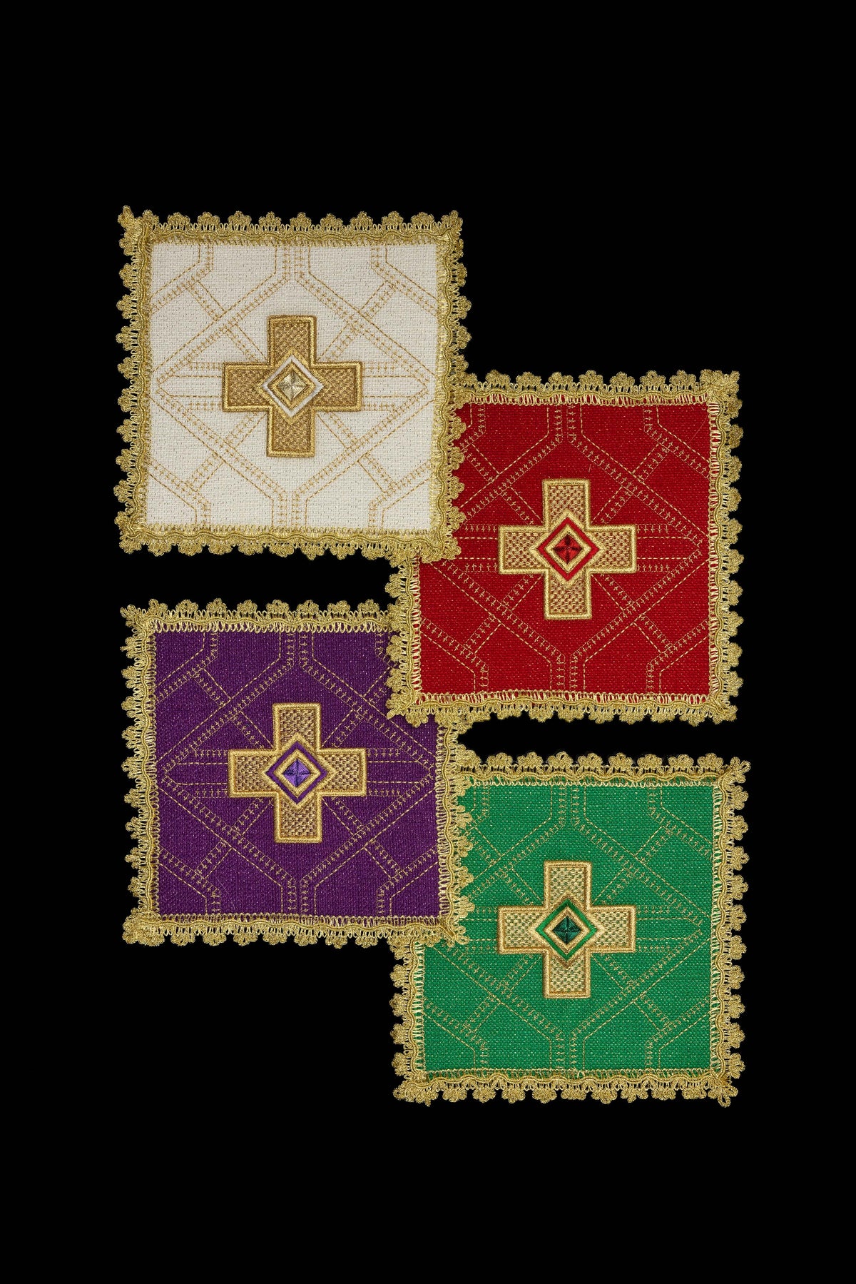 Conjunto de 4 palas bordadas a dourado - quatro cores