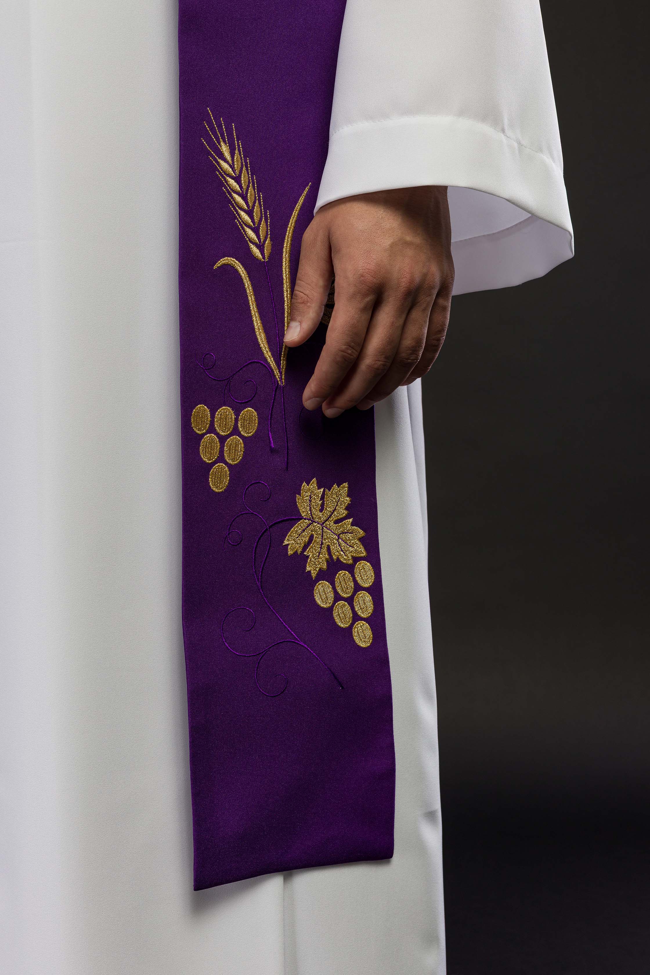Estola Sacerdotal Bordada Uvas e Espigas Roxa