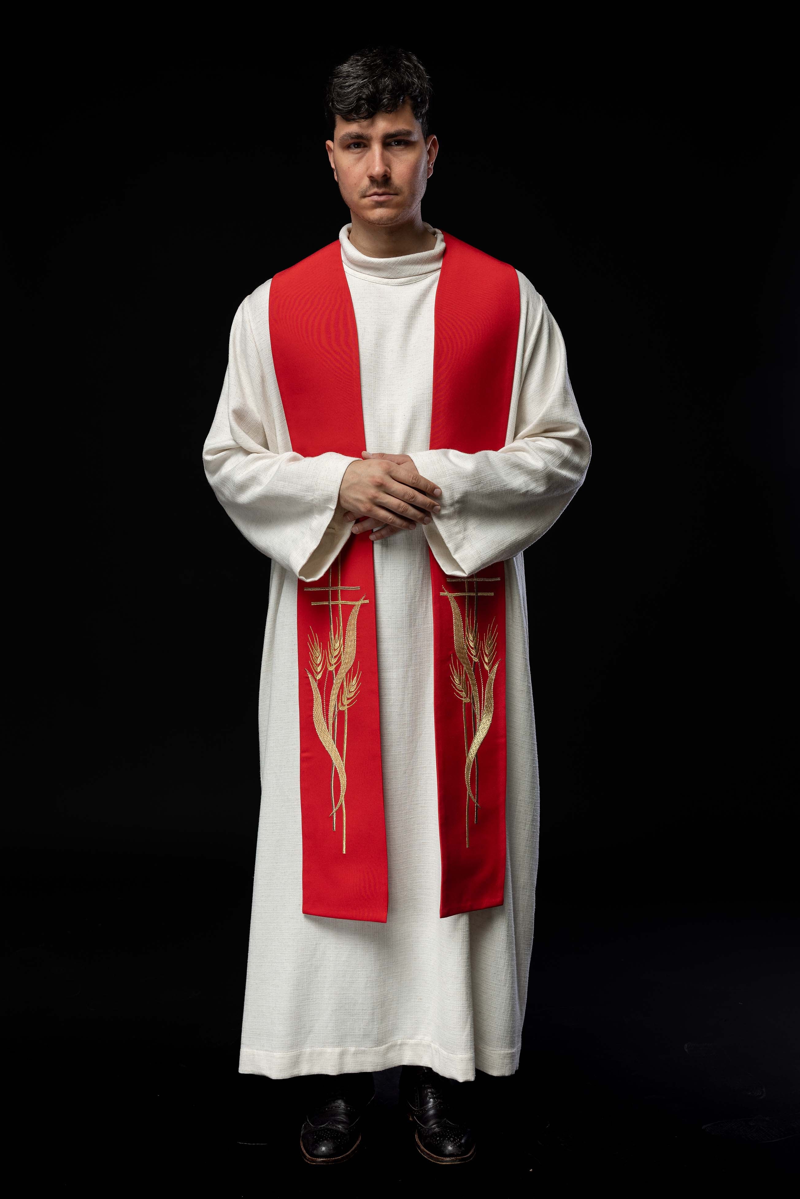 Estola sacerdotal vermelha bordada