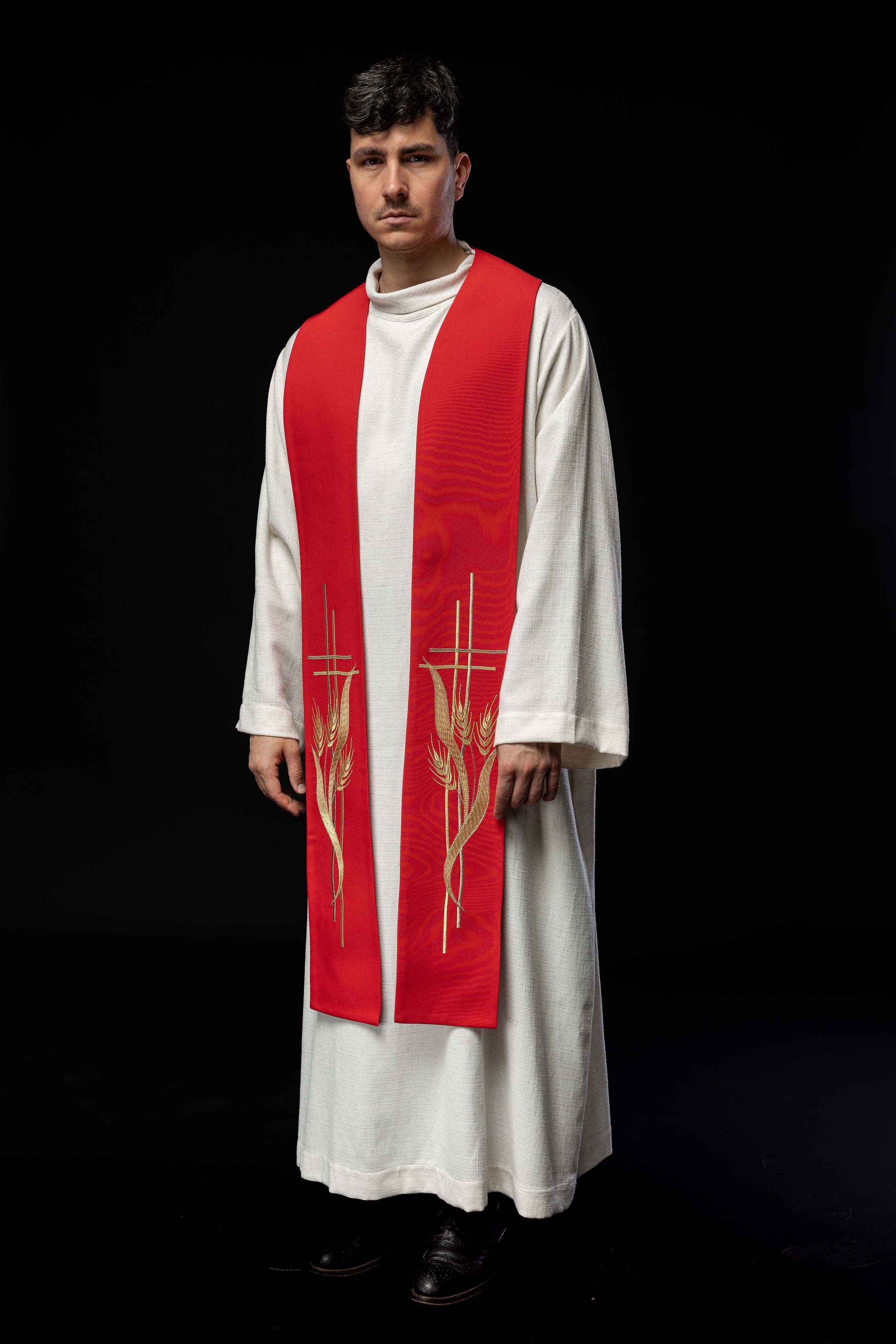 Estola sacerdotal vermelha bordada
