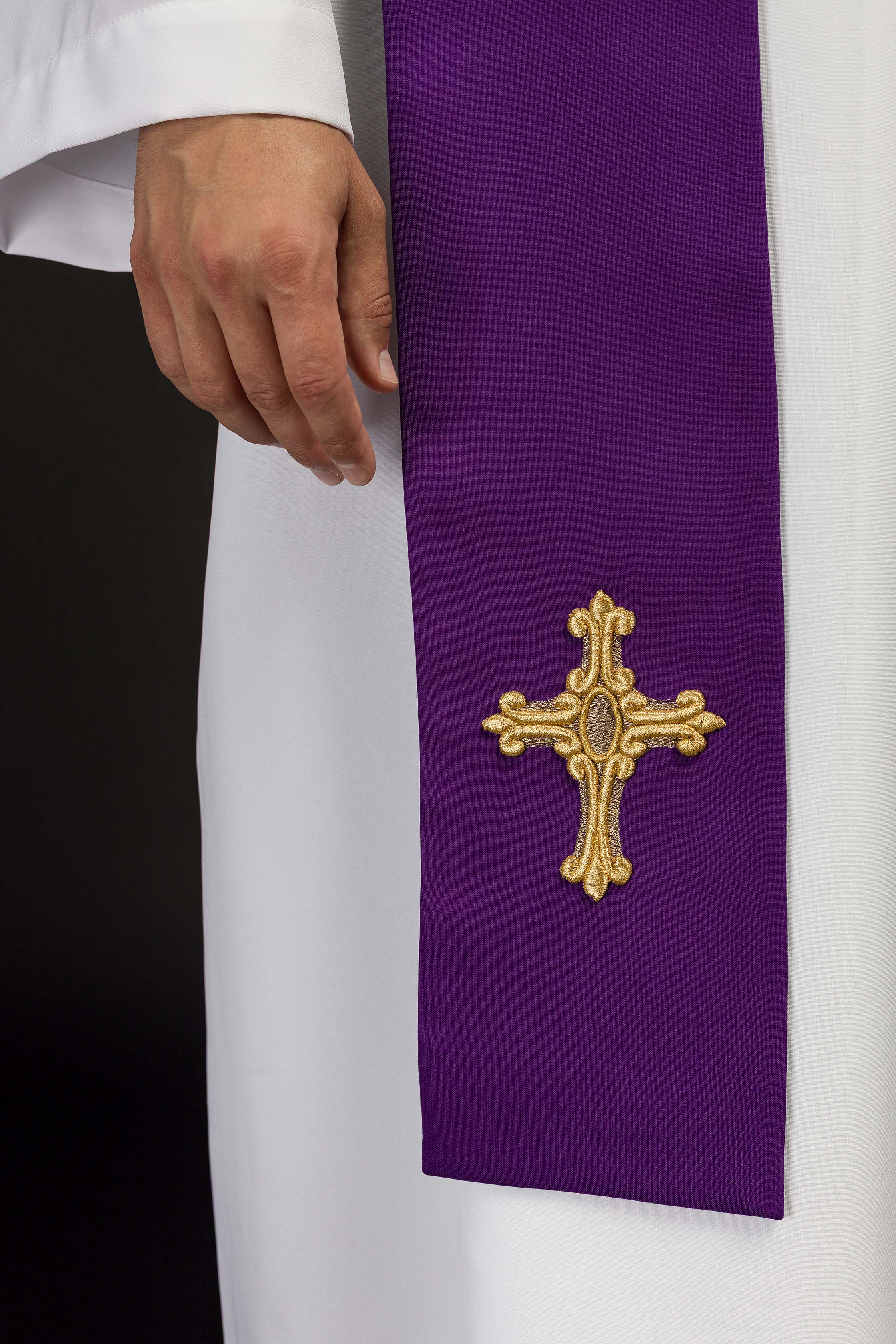Estola sacerdotal roxa bordada cruz e IHS