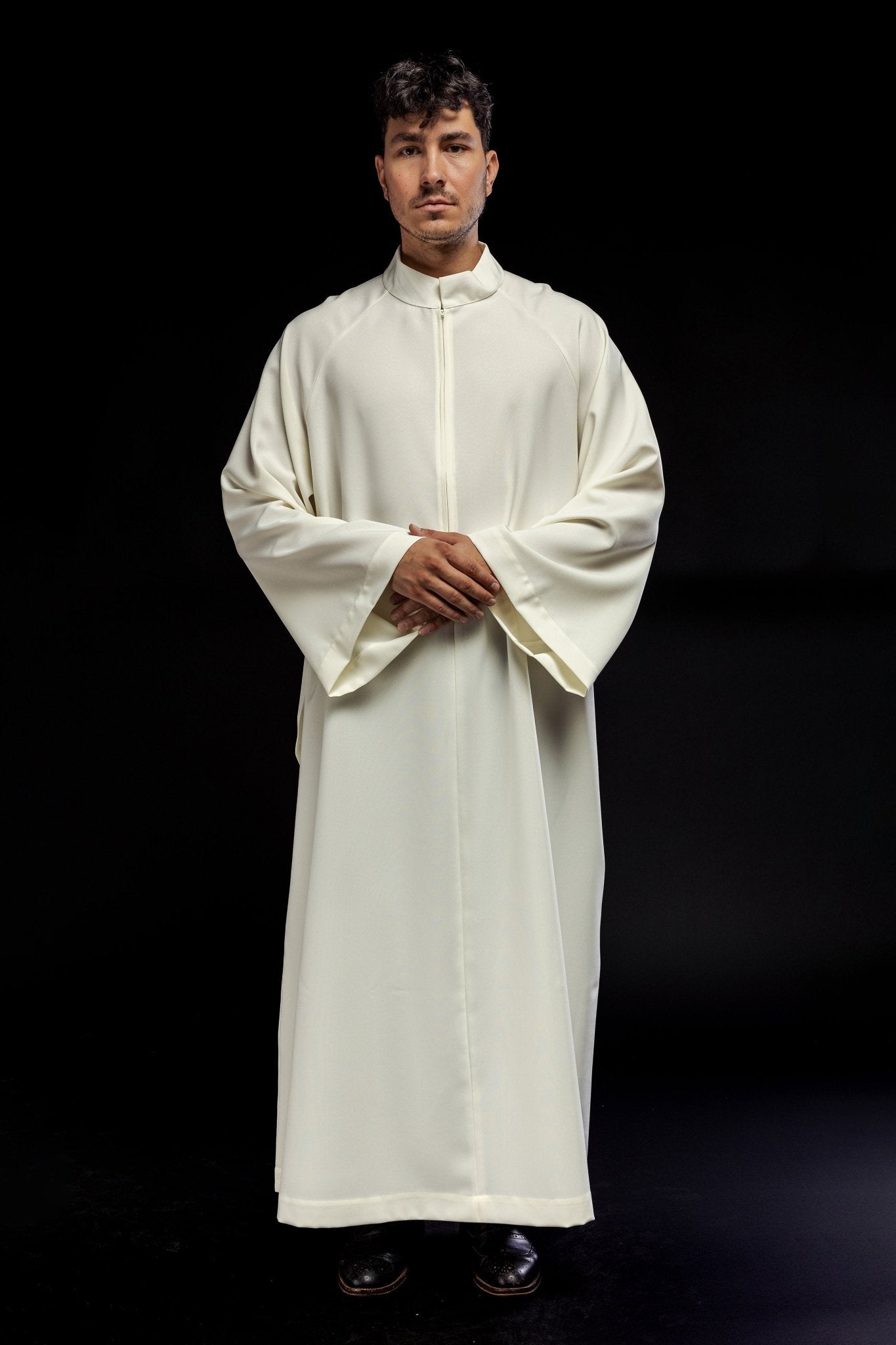 Alba marfil con cremallera delante KAB/024/05/12 155cm/188cm - CASULLAS.ES