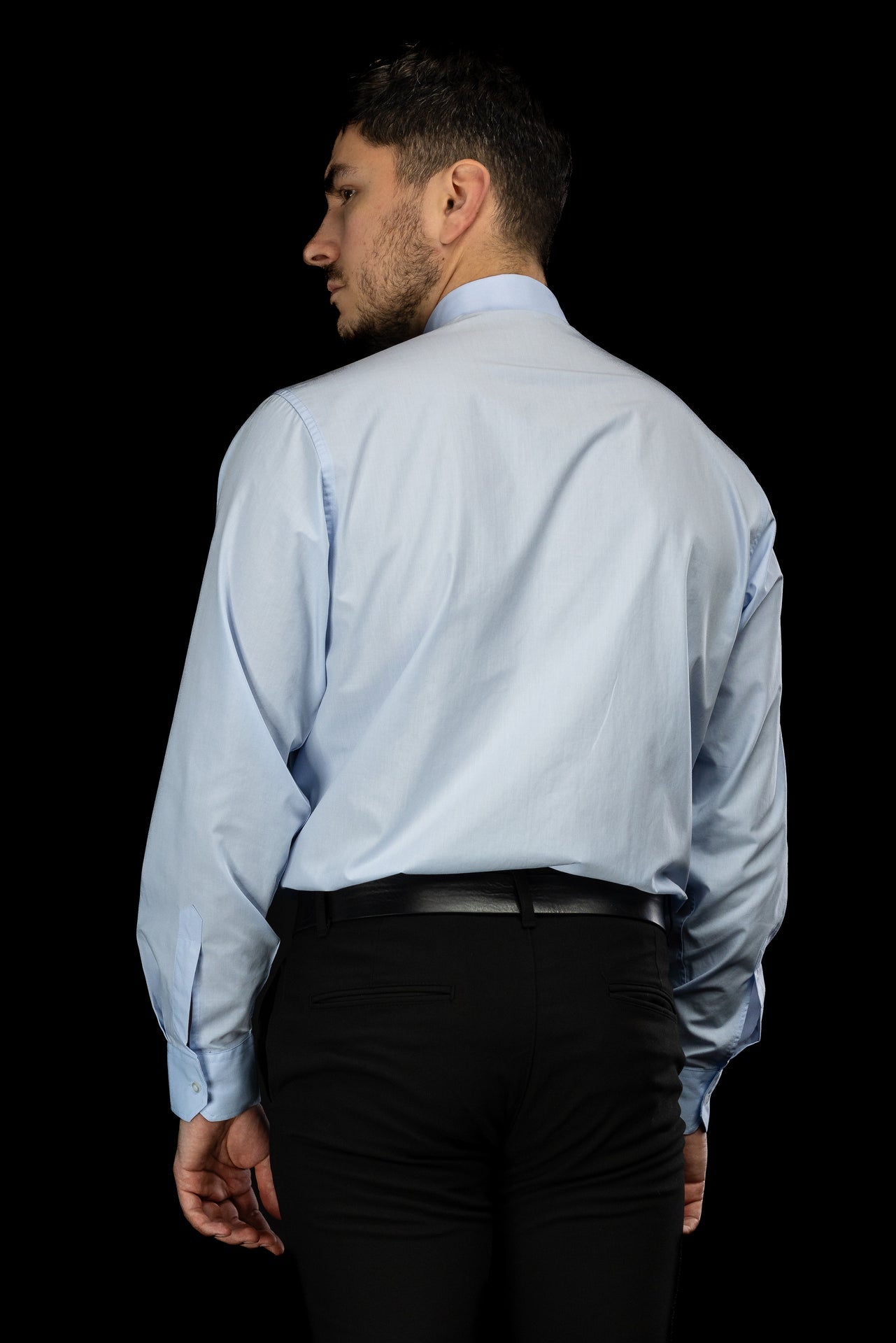 Camisa clerical azul de manga larga con alzacuello KSZ/001/223/DR/38 - CASULLAS.ES