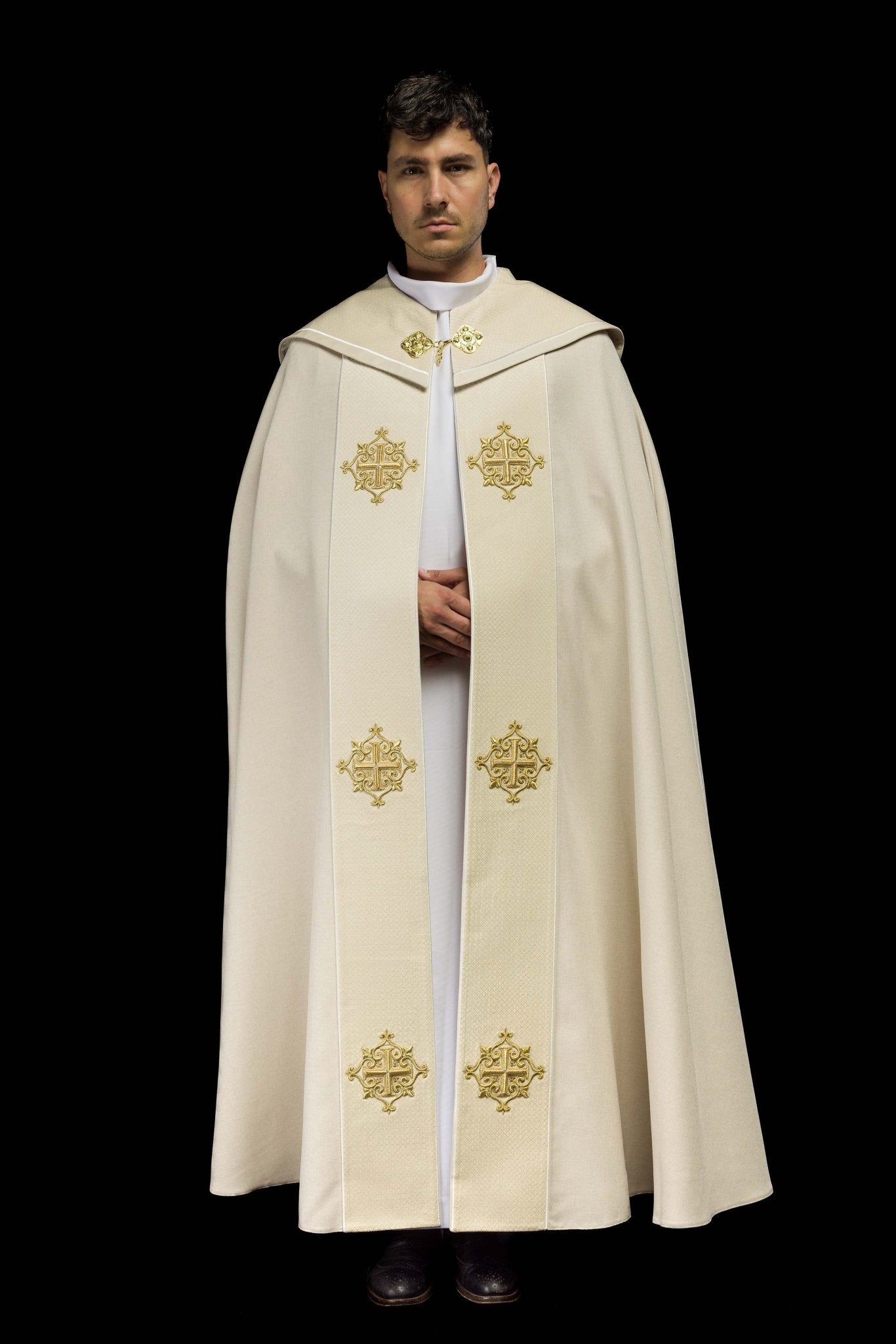 Capa pluvial litúrgica con banda de terciopelo écru y bordado de cruces LE/3029/05 145 cm - CASULLAS.ES