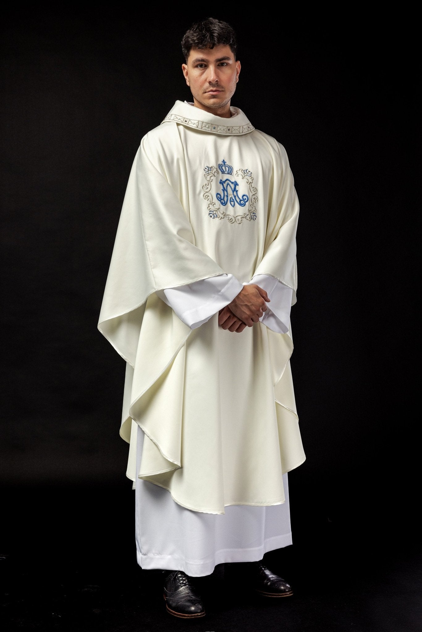 Casulla con bordado mariano LE/7041/05 - CASULLAS.ES