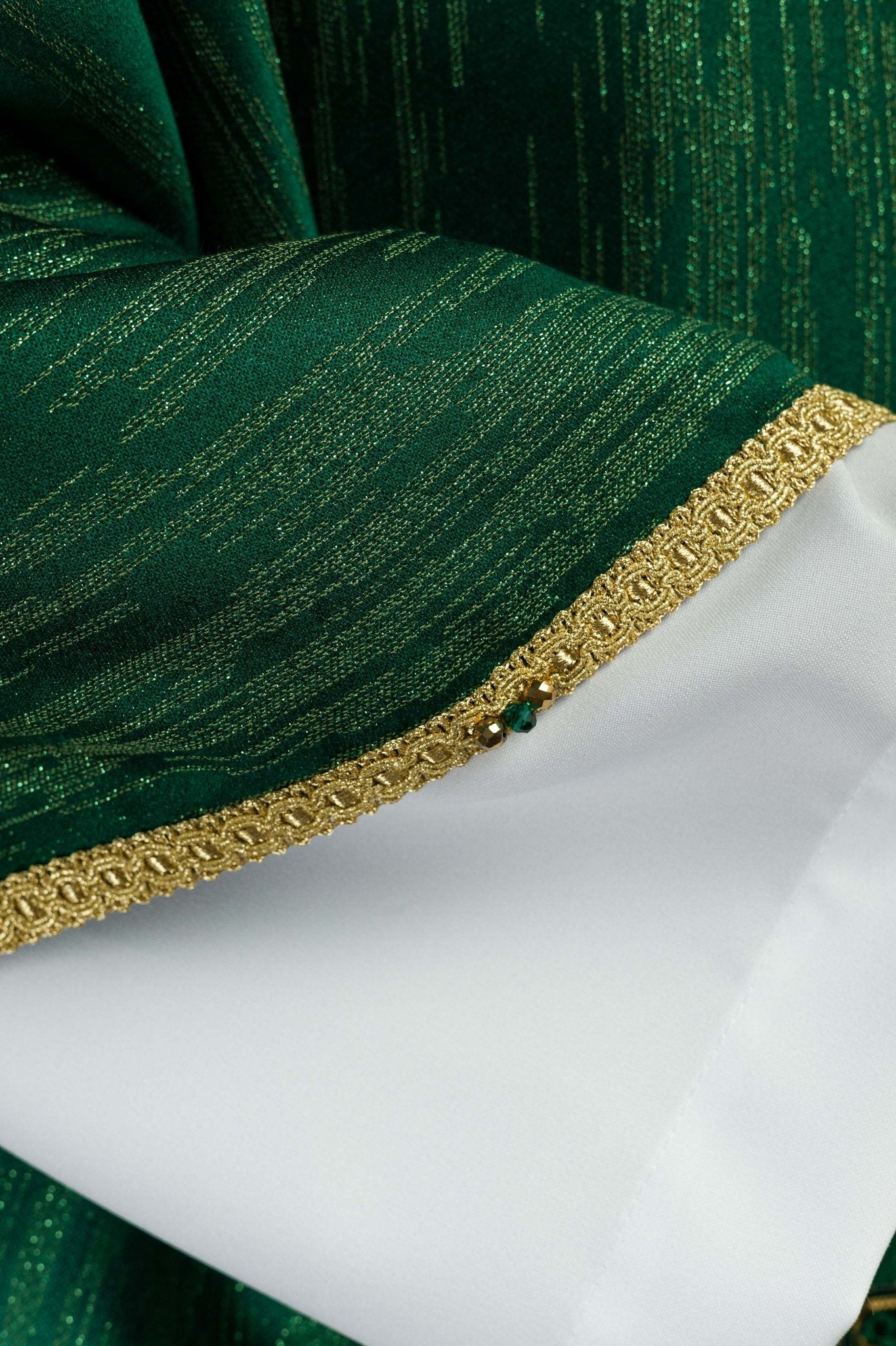 Casulla hecha a mano con piedras naturales Handmade 7015 Verde HM/7015/01/99 - CASULLAS.ES
