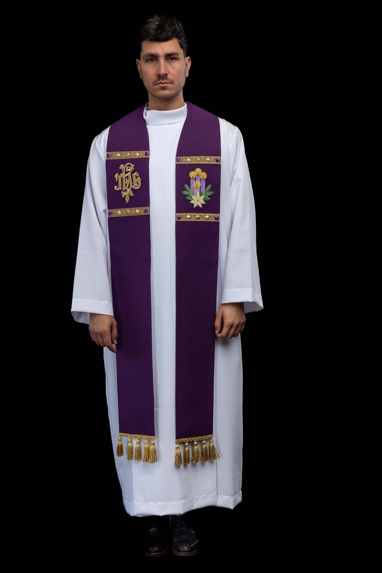 Estola bordada para Adviento confeccionada en tejido brillante S-2076-03-103 - CASULLAS.ES