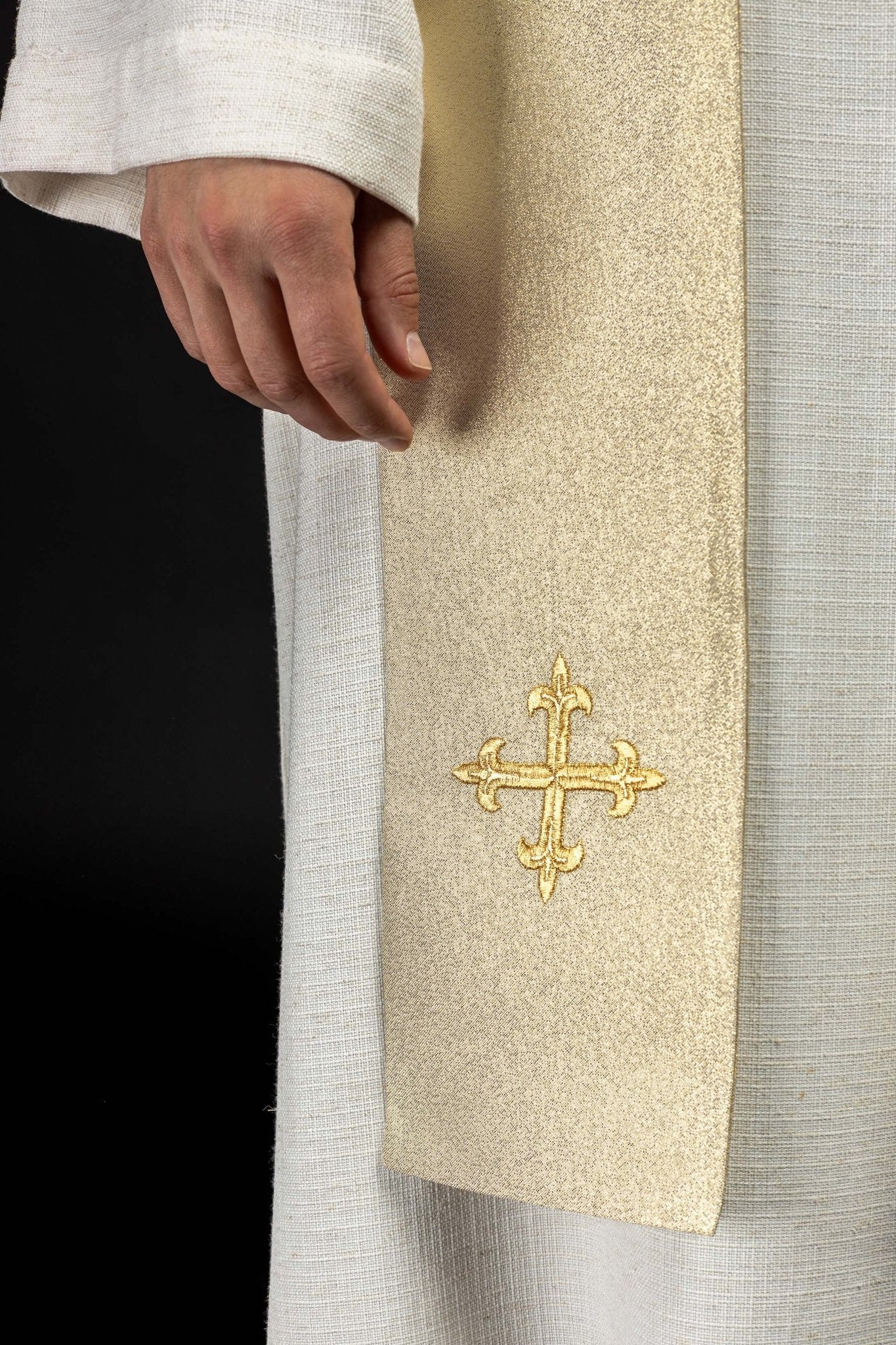 Estola oro con bordado Cruz, IHS y corazón de Jesucristo KST/159/10/37 ZŁOTY - CASULLAS.ES