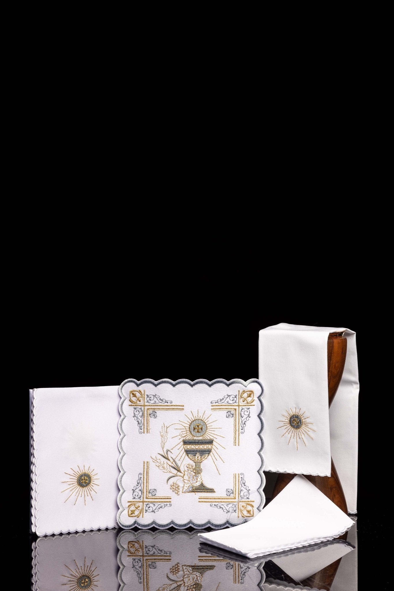 Juego de altar ricamente decorado KK/163 - CASULLAS.ES