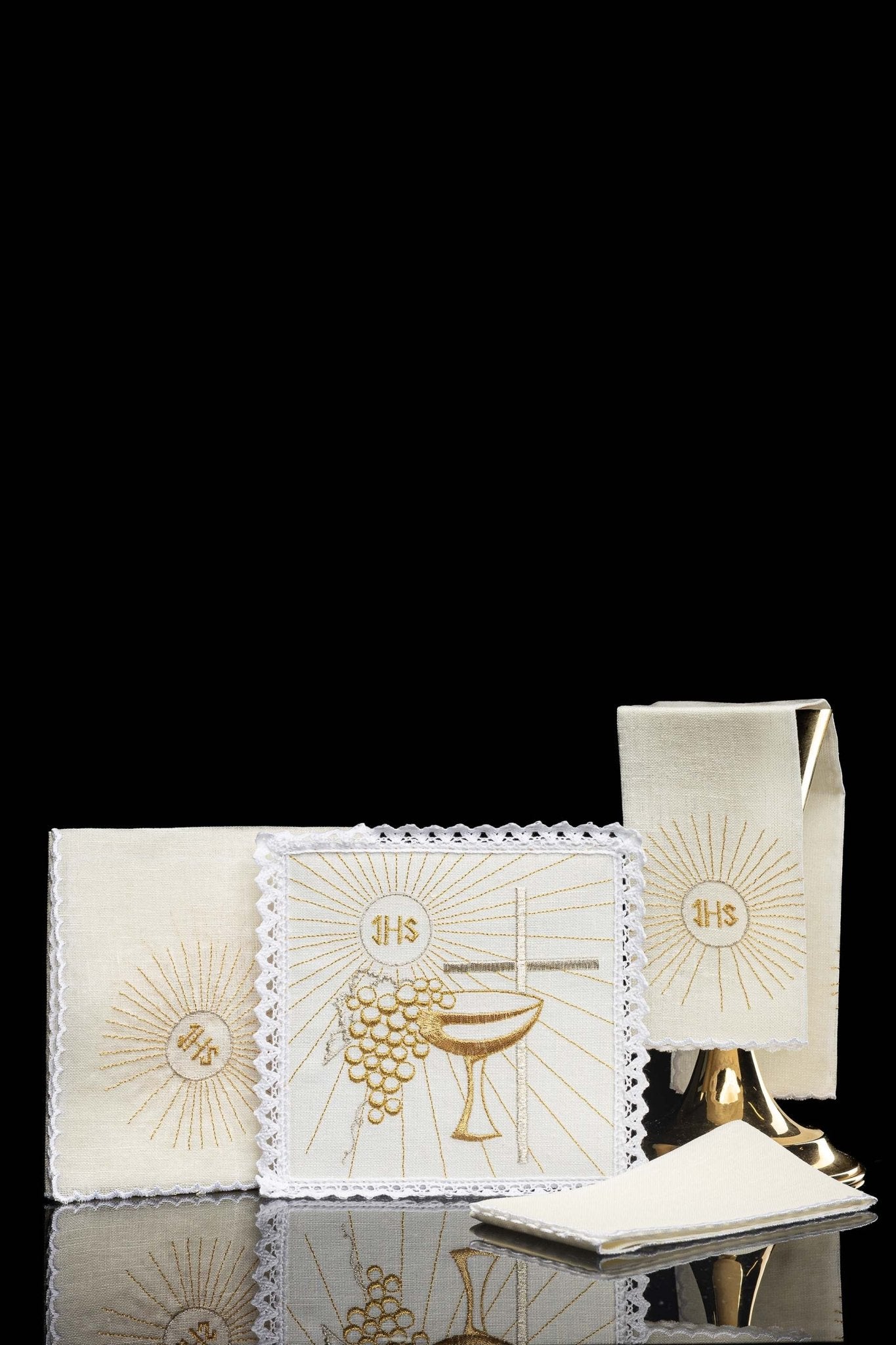 Servicio de altar lino con bordado Cruz y Cáliz KKL/091 - CASULLAS.ES