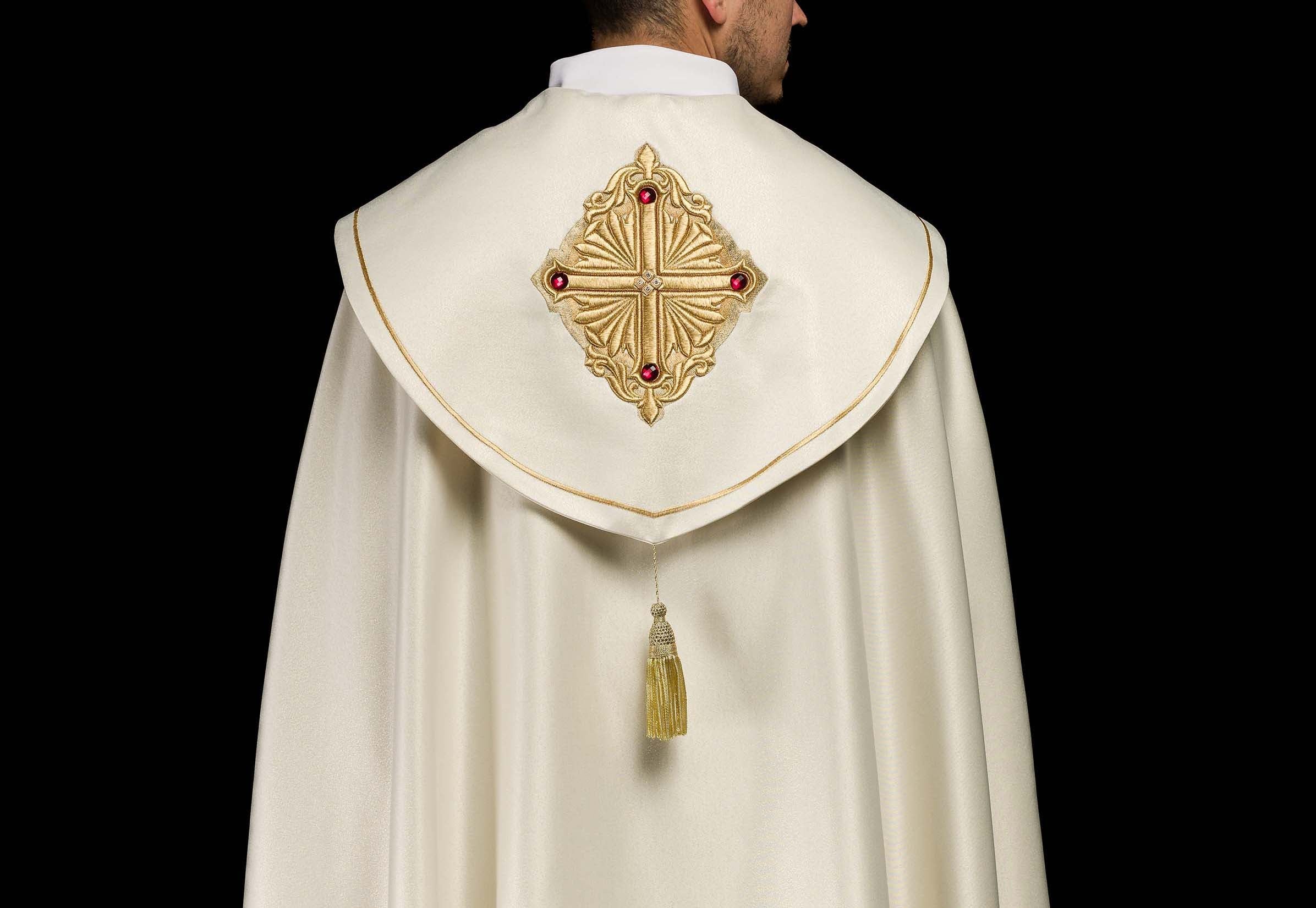 Parroquia moderna: ¿cómo combinar tradición con apertura? - CASULLAS.ES