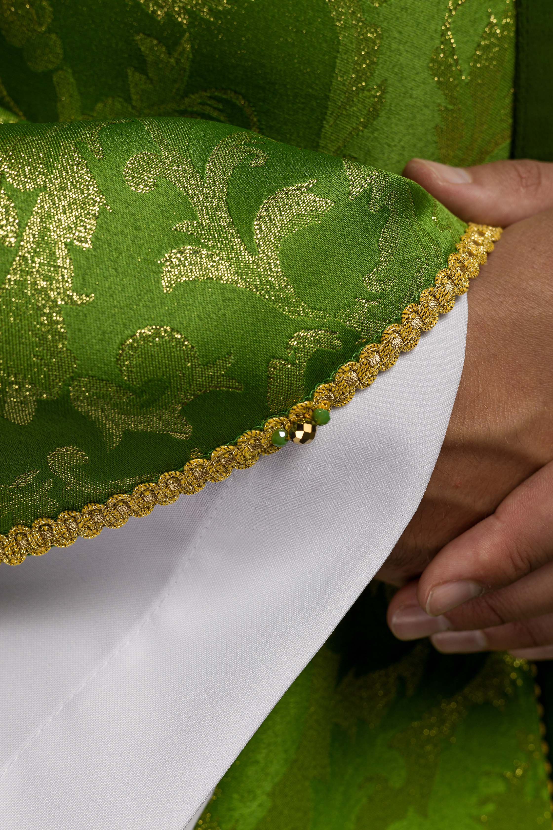 Ornato feito à mão com pedras naturais – Handmade 7003