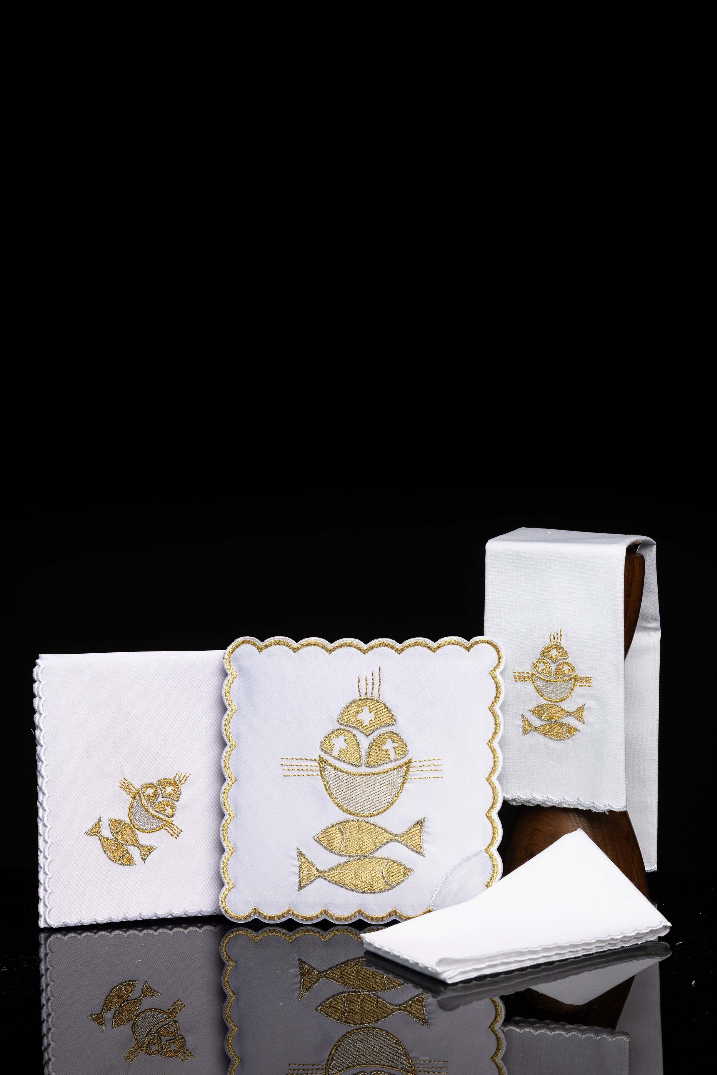 Conjunto de Altar Bordado Peixe