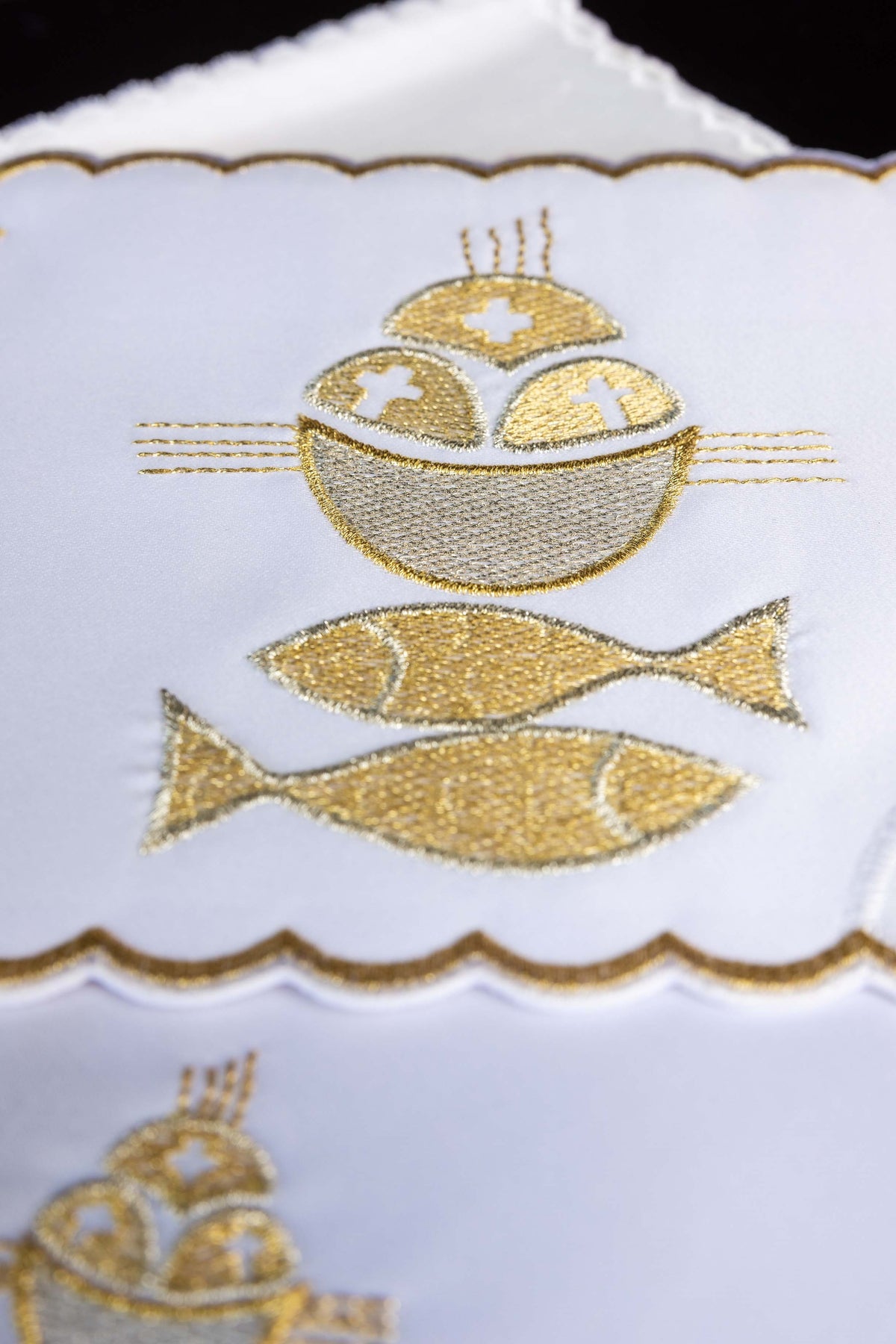 Conjunto de Altar Bordado Peixe