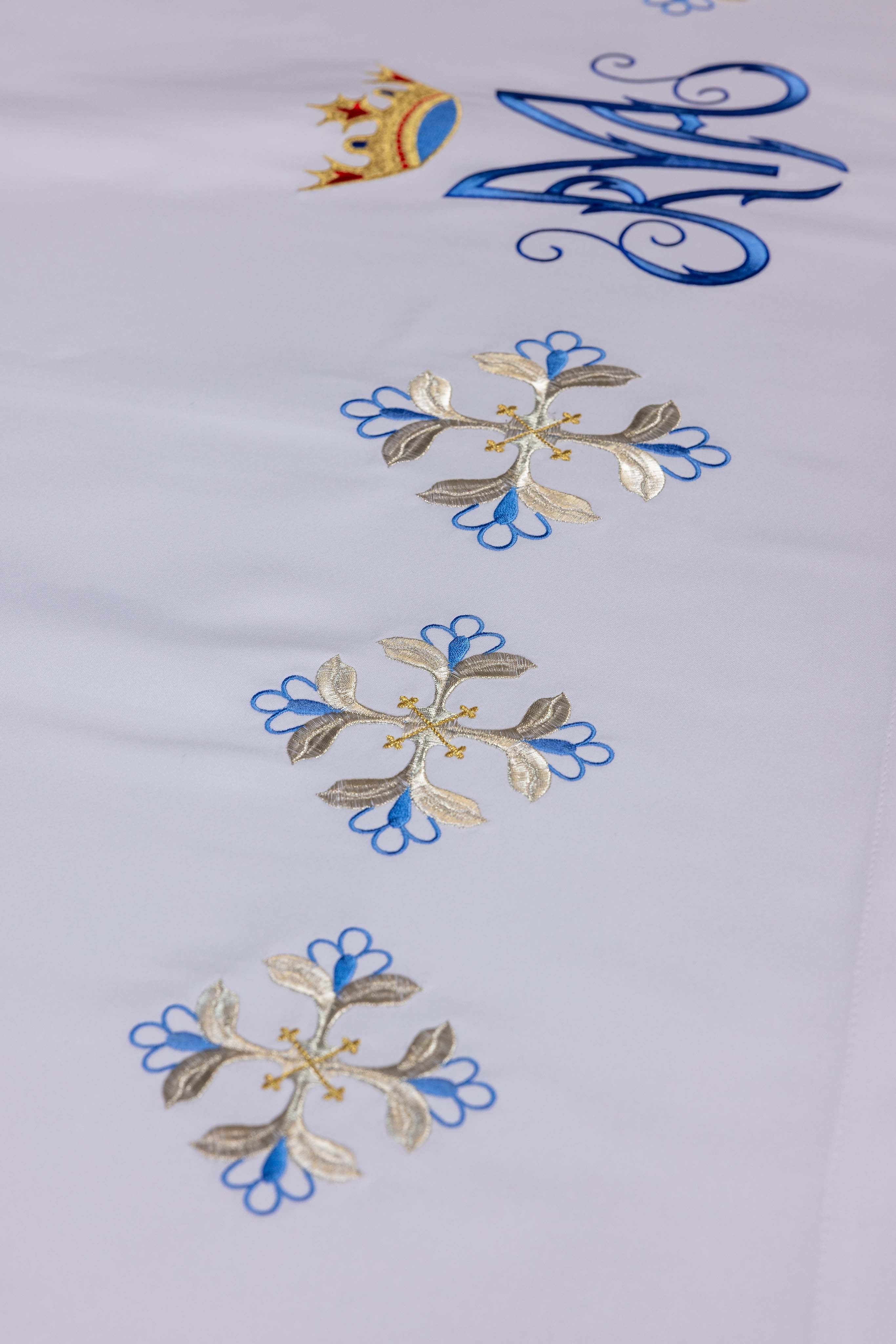 Toalha de altar com bordado frontal em azul mariano