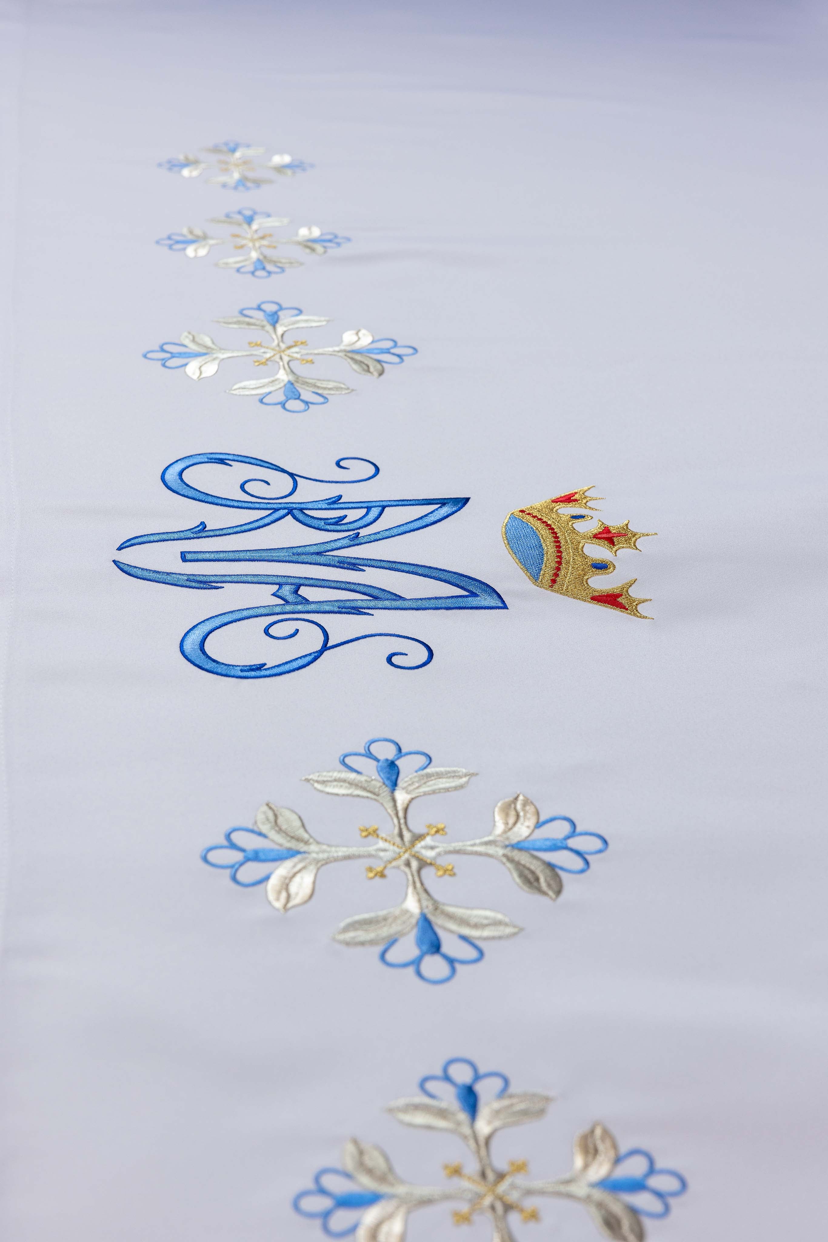 Toalha de altar com bordado frontal em azul mariano