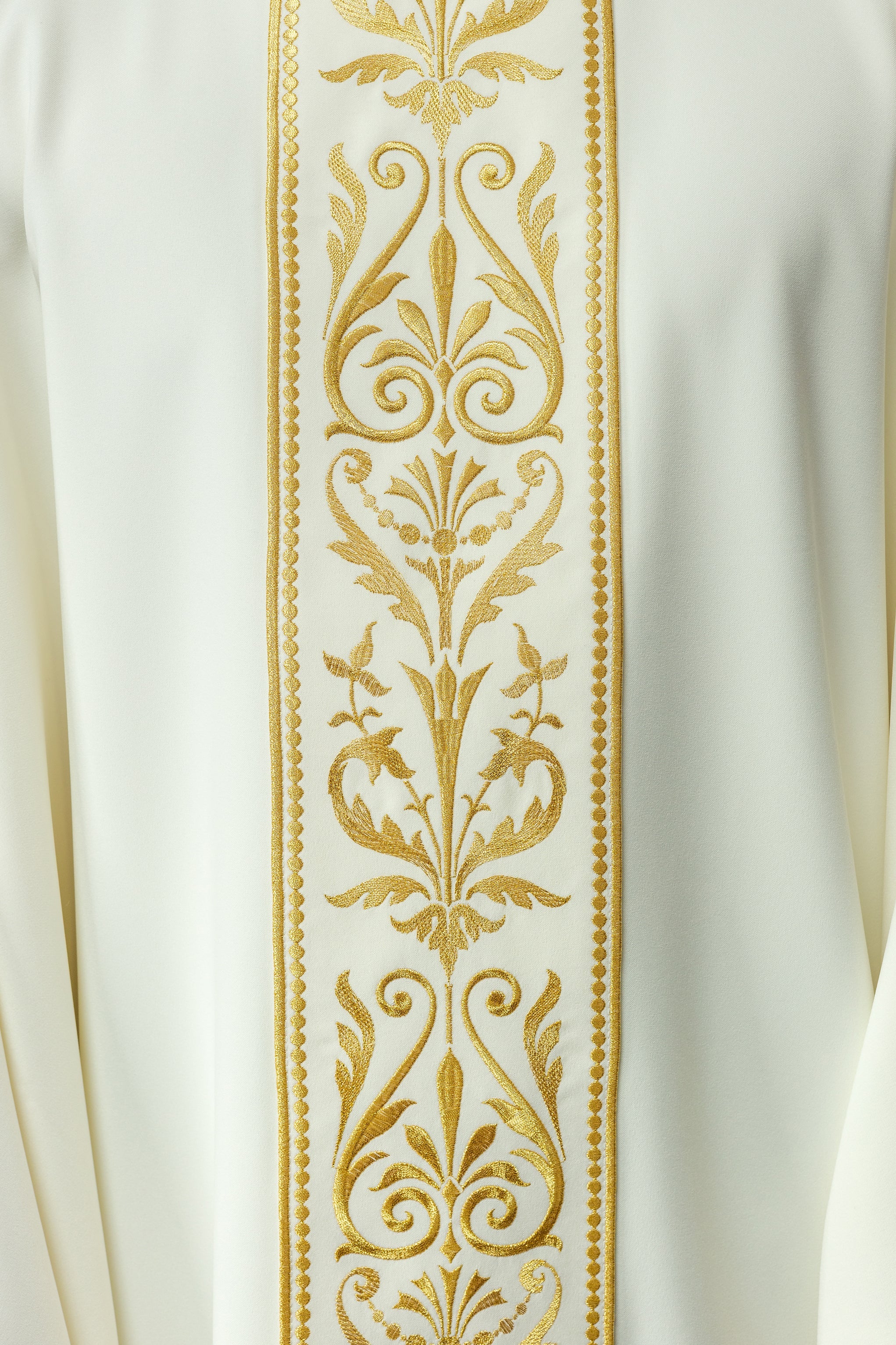 paramentos litúrgicos sacerdotais - casulas - estolas - capas - casulas.pt