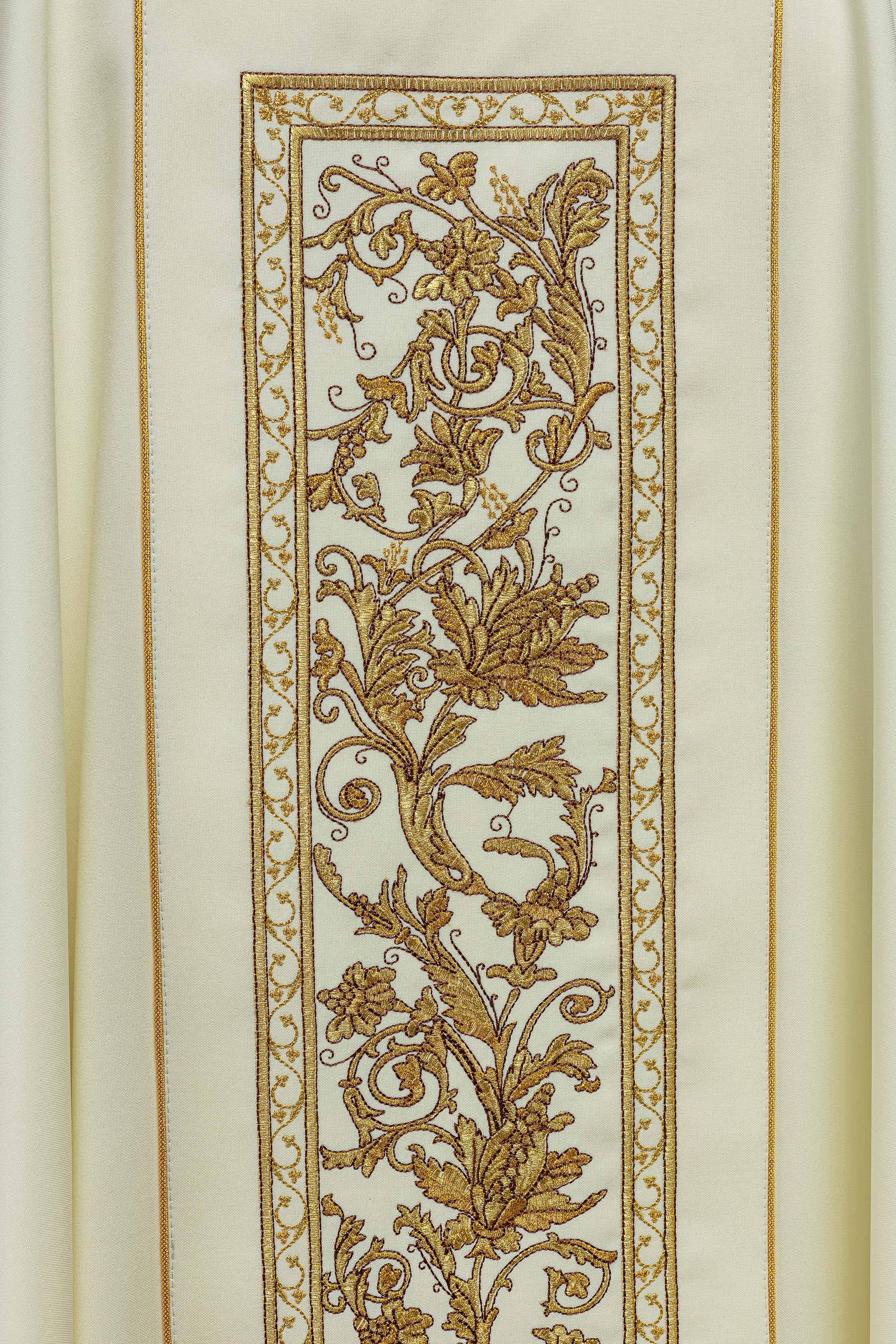 paramentos litúrgicos sacerdotais - casulas - estolas - capas - casulas.pt
