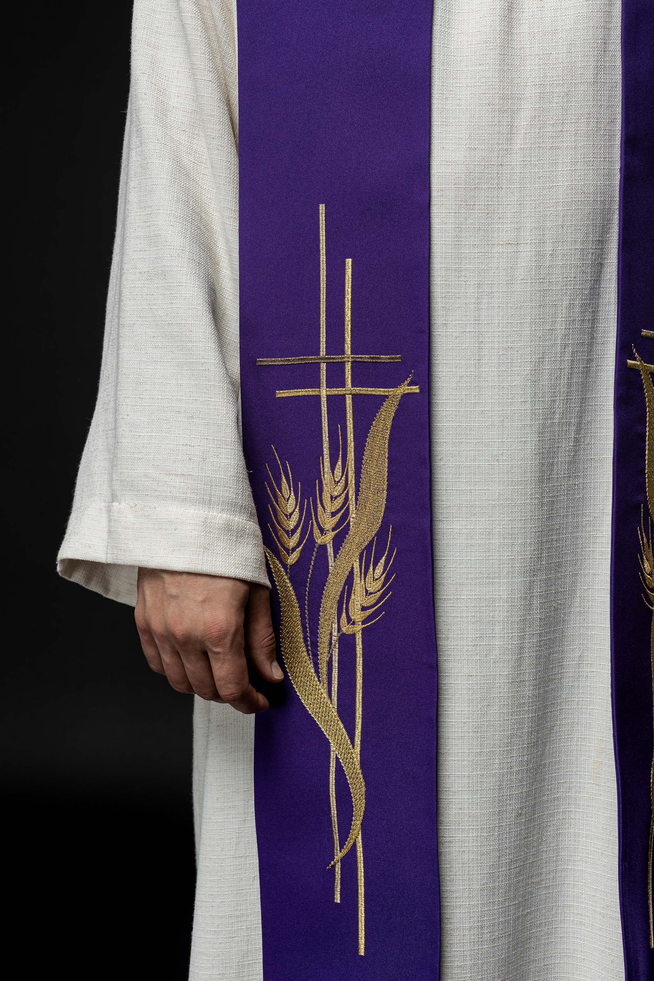 Estola Sacerdotal Roxa Bordada Roxa
