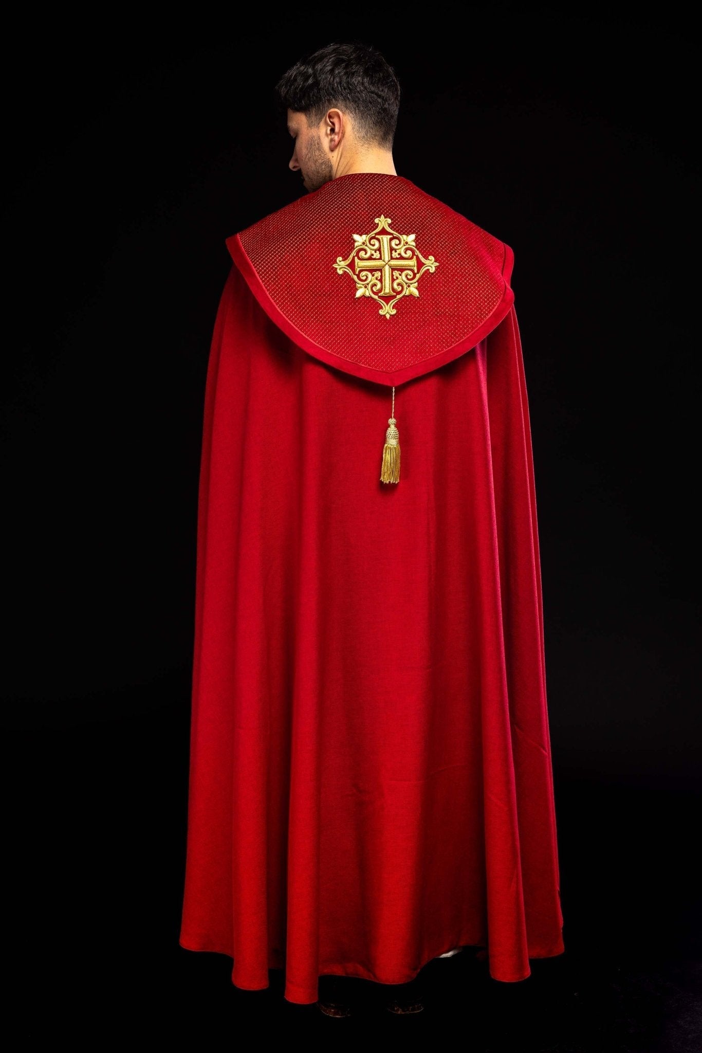 Capa pluvial terciopelo roja con bordado Cruces LE/3029/02 145 cm - CASULLAS.ES