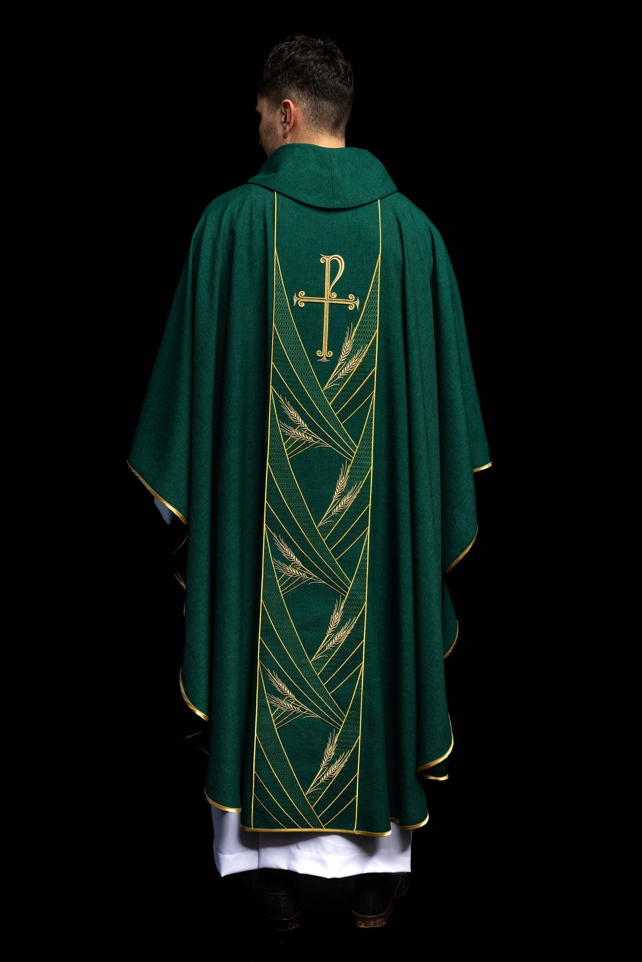 Casulla verde con banda bordada Pax LE/7050/01 - CASULLAS.ES