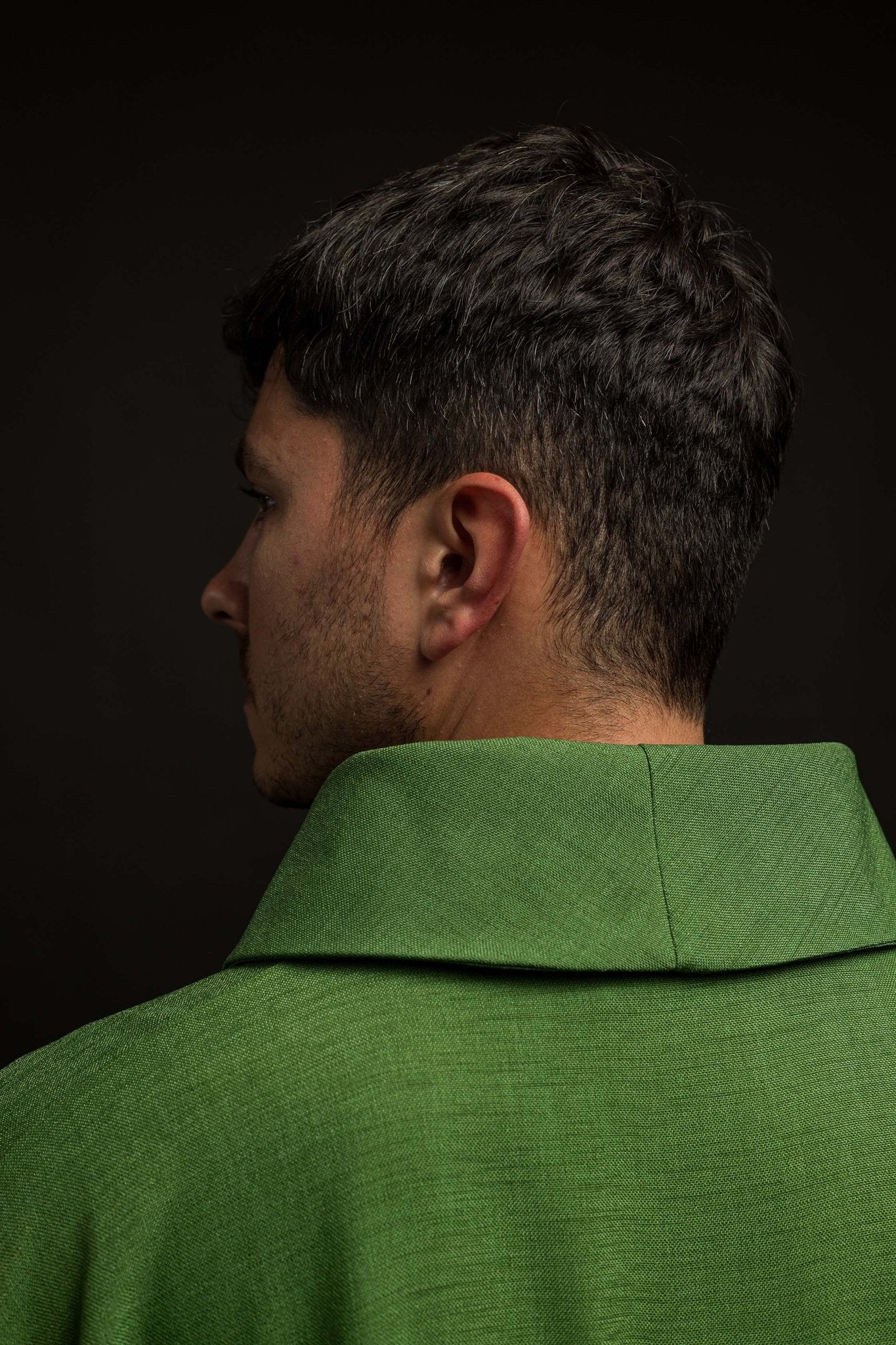 Casulla verde con Cruces bordadas HA7011-01 ZIELONY - CASULLAS.ES