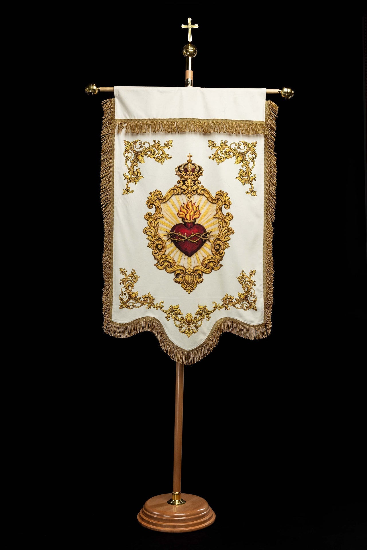 Estandarte litúrgico impreso por ambas caras con el Sagrado Corazón de Jesús y el Cristograma IHS CHD/001/05/109 80*130 - CASULLAS.ES