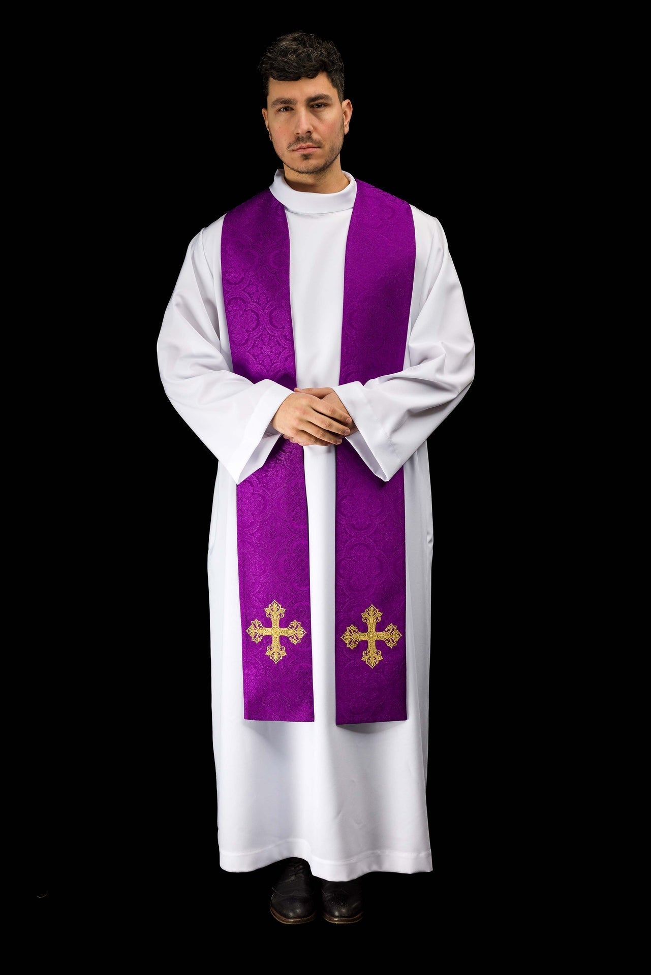 Estola bordada con motivo de cruz tejido jacquard violeta KST/967/03/11 - CASULLAS.ES