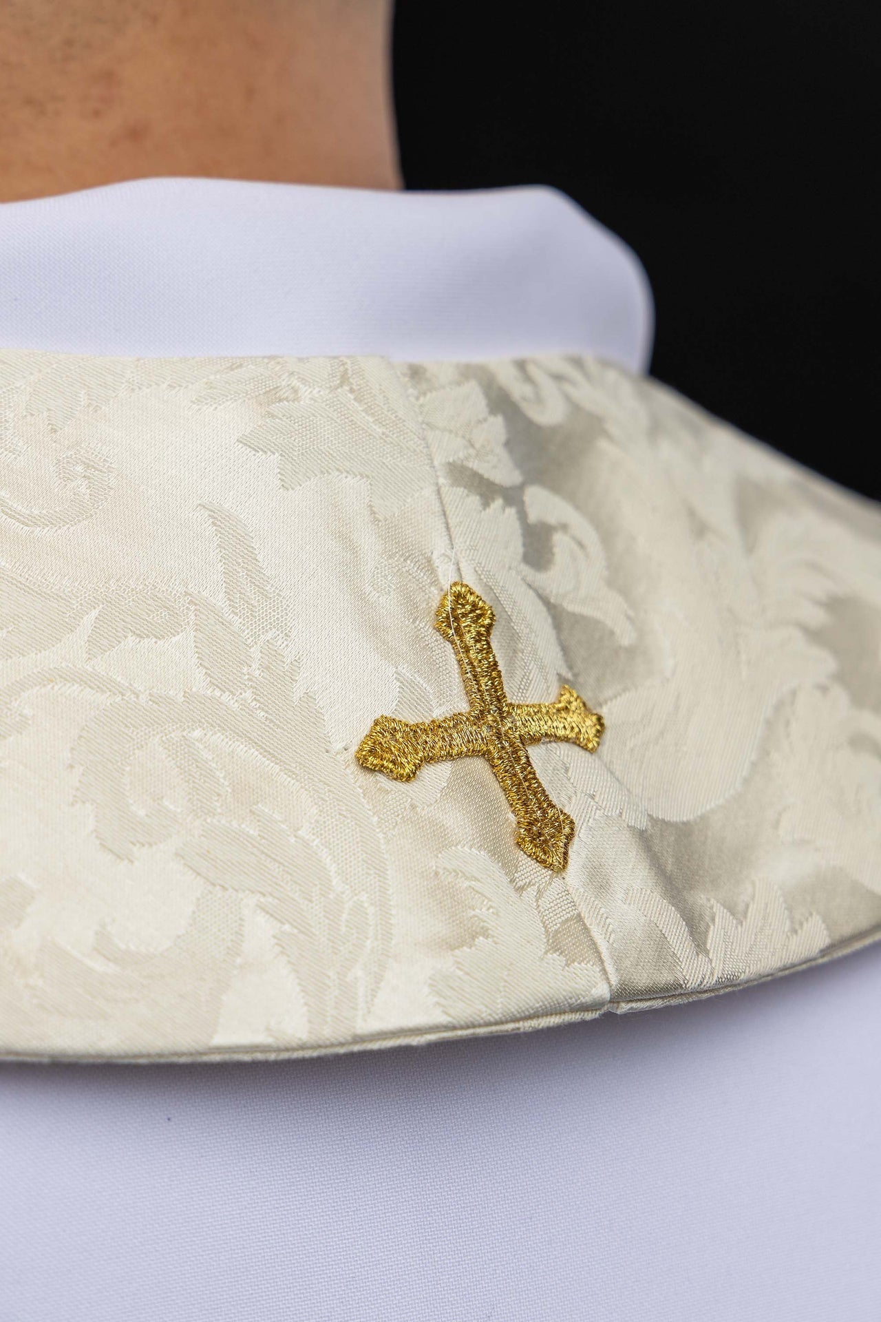 Estola con imagen de la Sagrada Familia confeccionada en tejido decorativo S-2075-05-88 - CASULLAS.ES