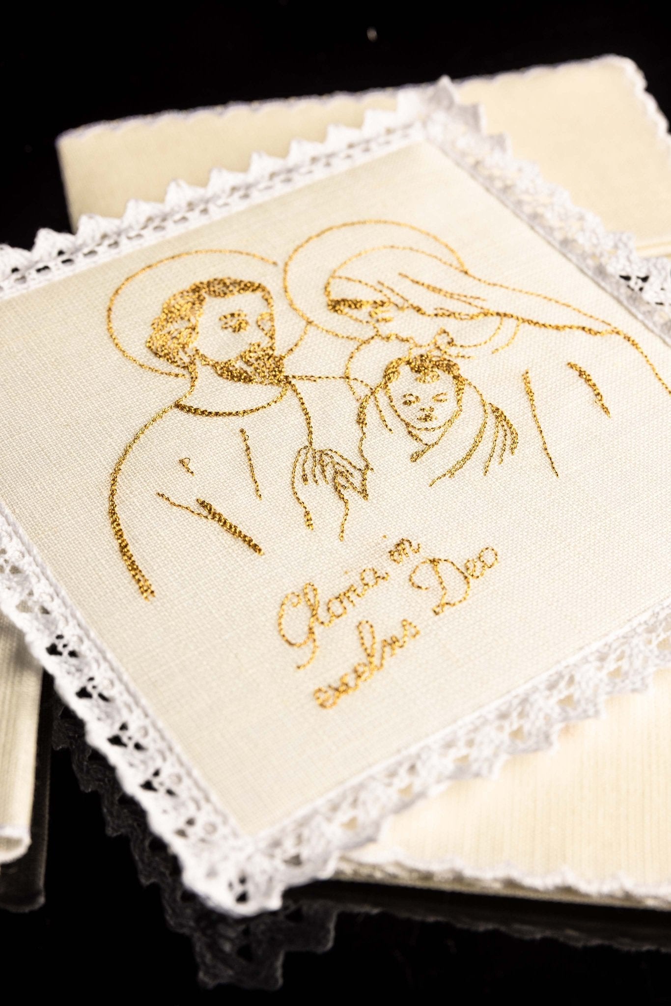 Juego de altar lino bordado para Navidad KKL/118 - CASULLAS.ES