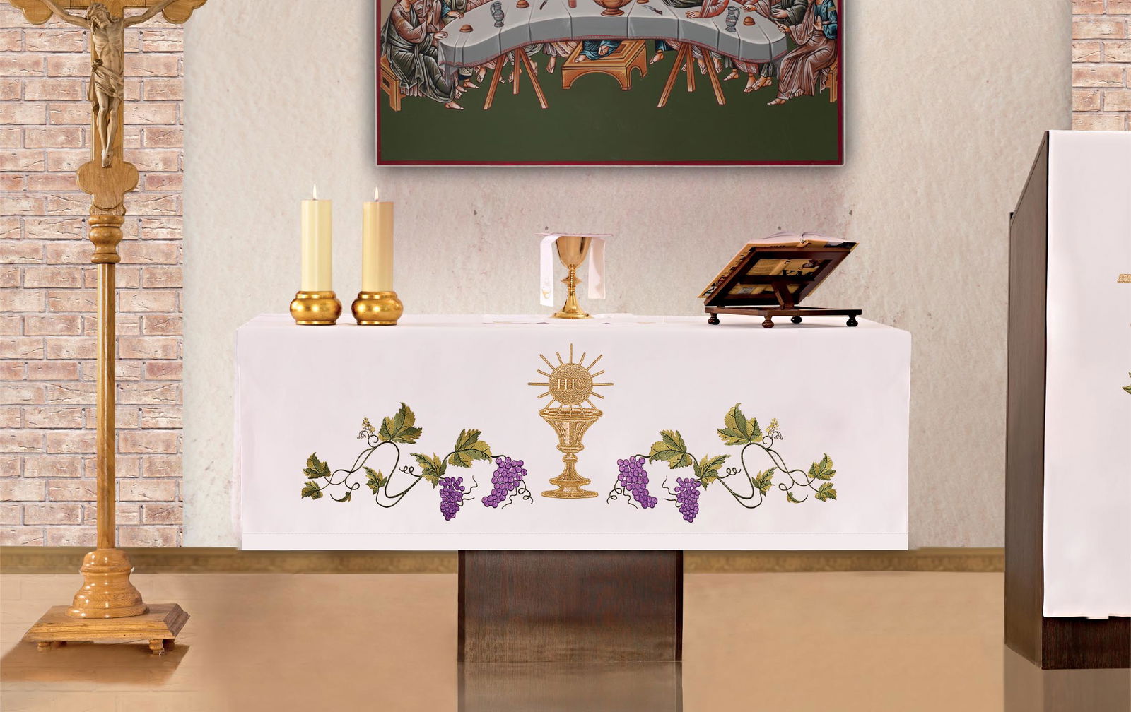 Mantel de altar con bordado frontal de cáliz y uvas KOH/021 150*300 BIAŁY - CASULLAS.ES