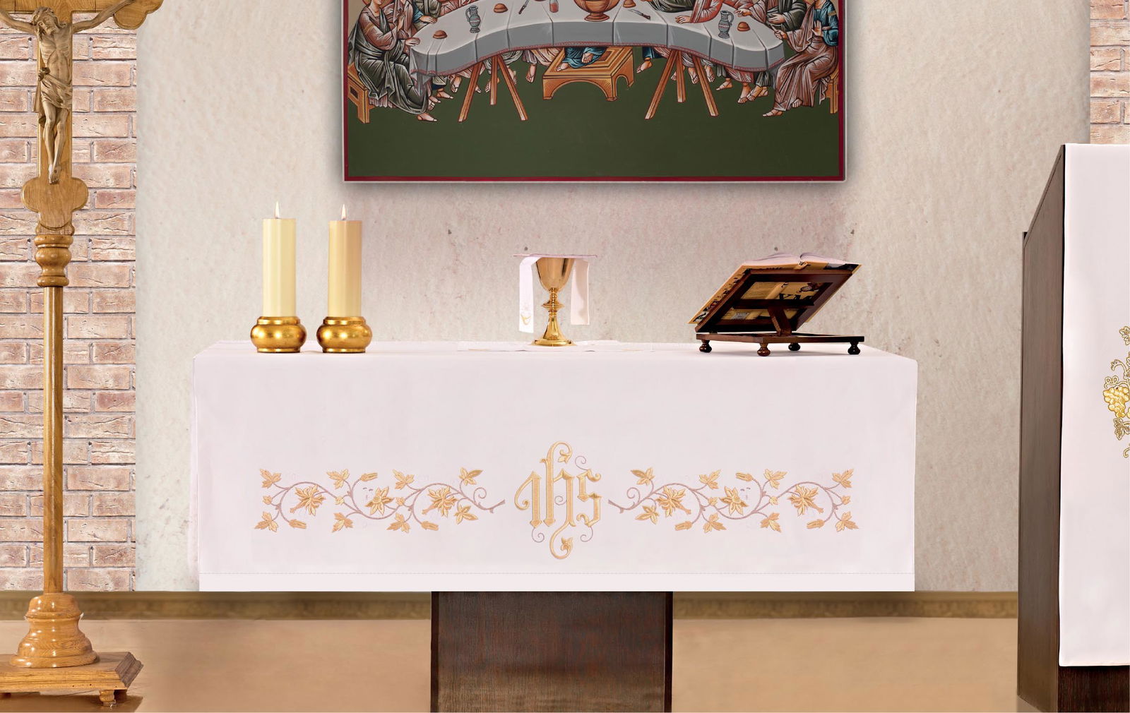 Mantel de altar con bordado frontal dorado IHS KOH/029 150*300 BIAŁY - CASULLAS.ES