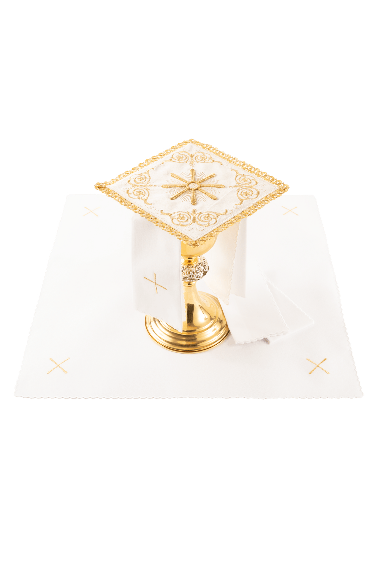 Servicio de altar bordado en terciopelo color ecru KDT/5034/05/W - CASULLAS.ES