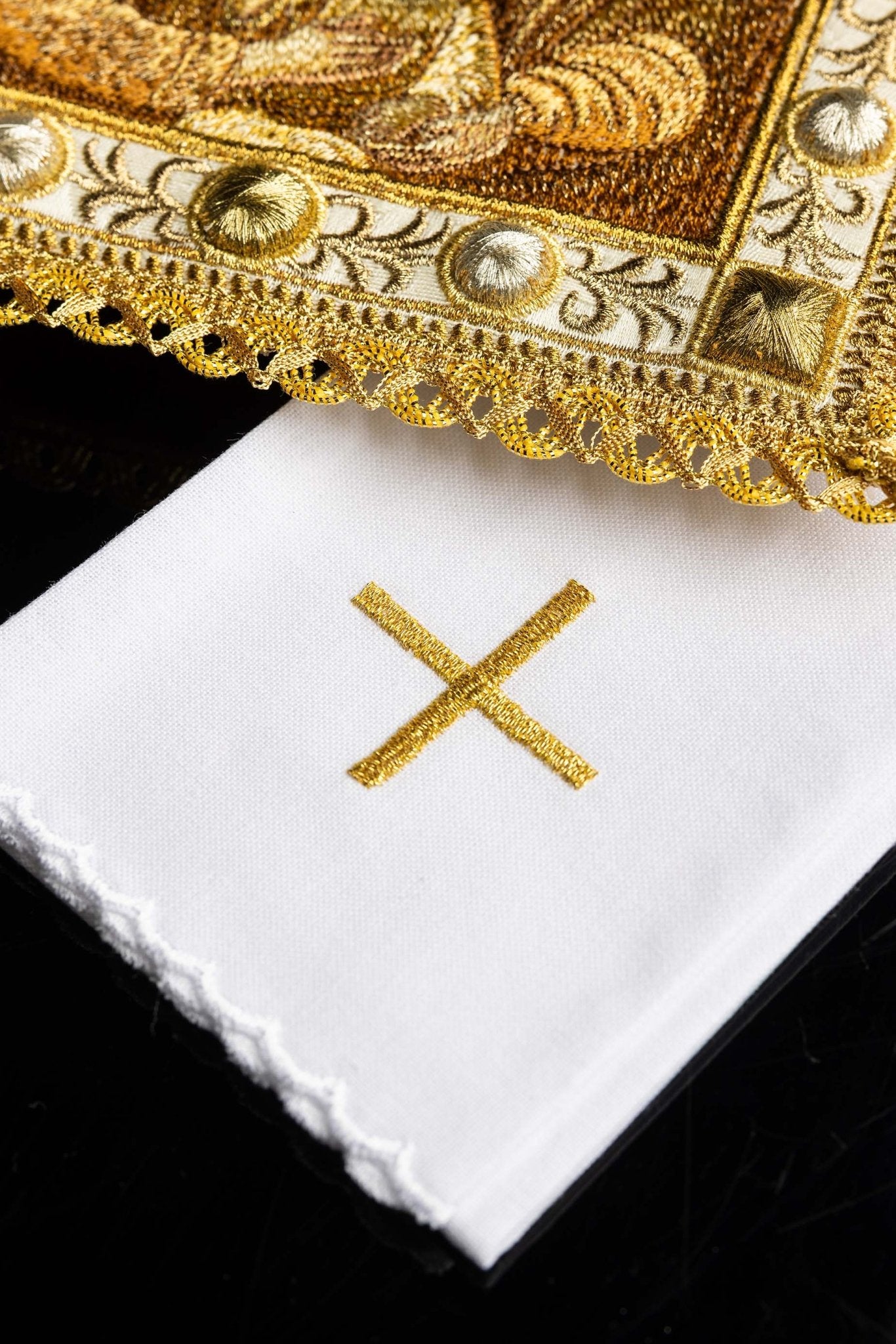 Servicio de altar de Navidad con la imagen de la Sagrada Familia S-5575 - CASULLAS.ES