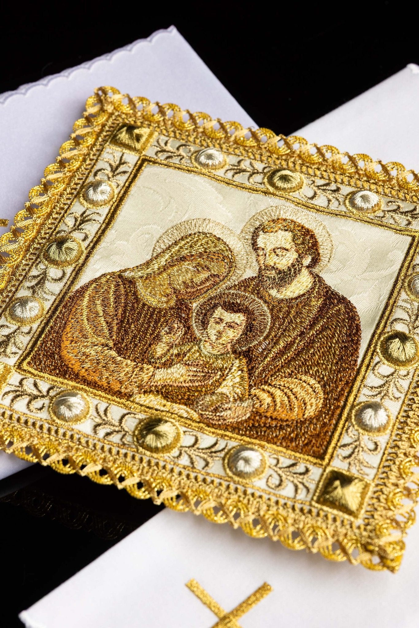 Servicio de altar de Navidad con la imagen de la Sagrada Familia S-5575 - CASULLAS.ES