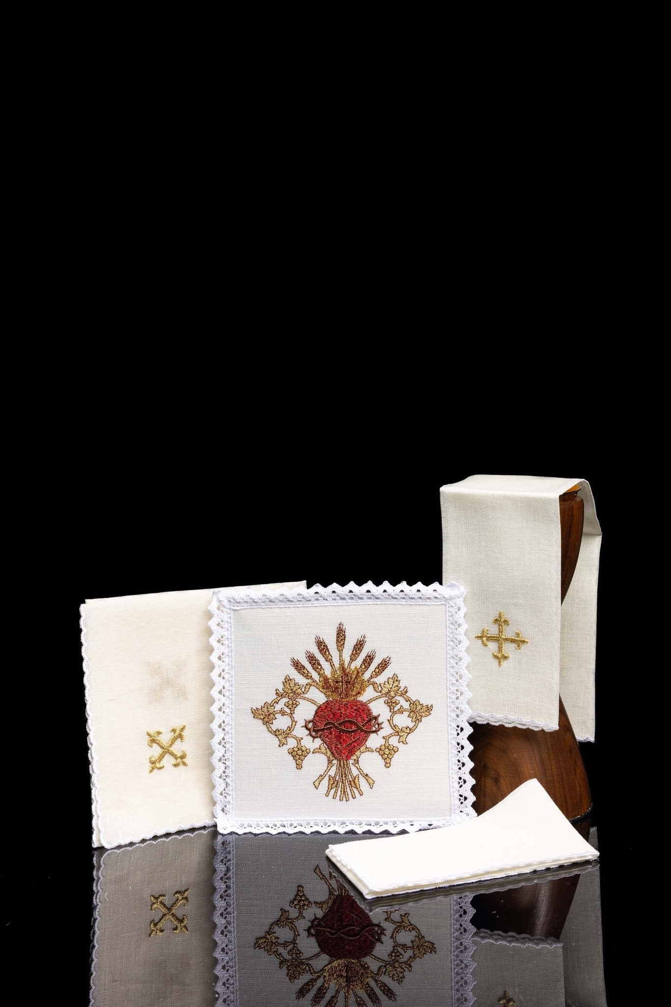Servicio de altar lino con bordado Cáliz KKL/167 - CASULLAS.ES